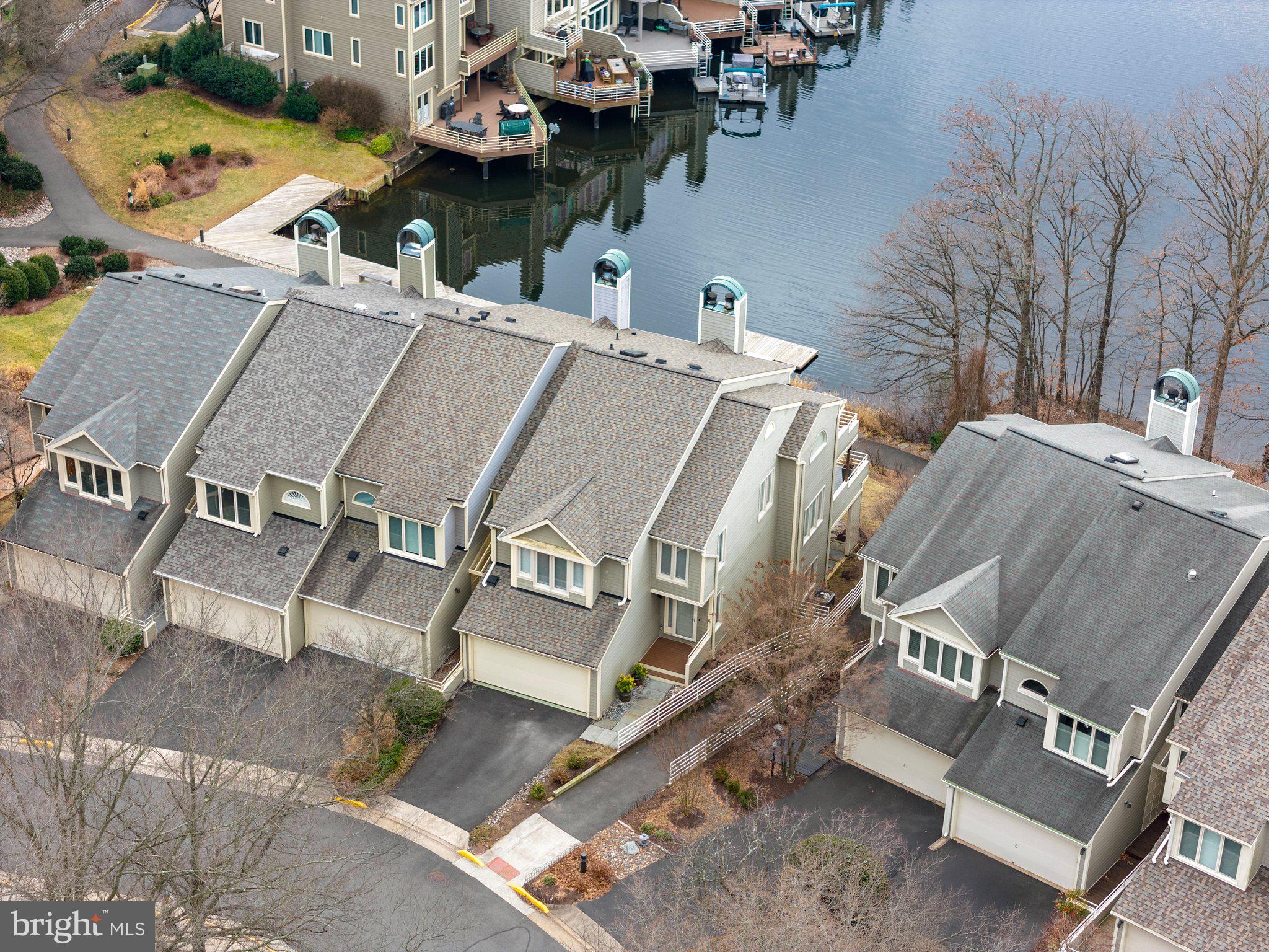 RESTON - Residential Lease