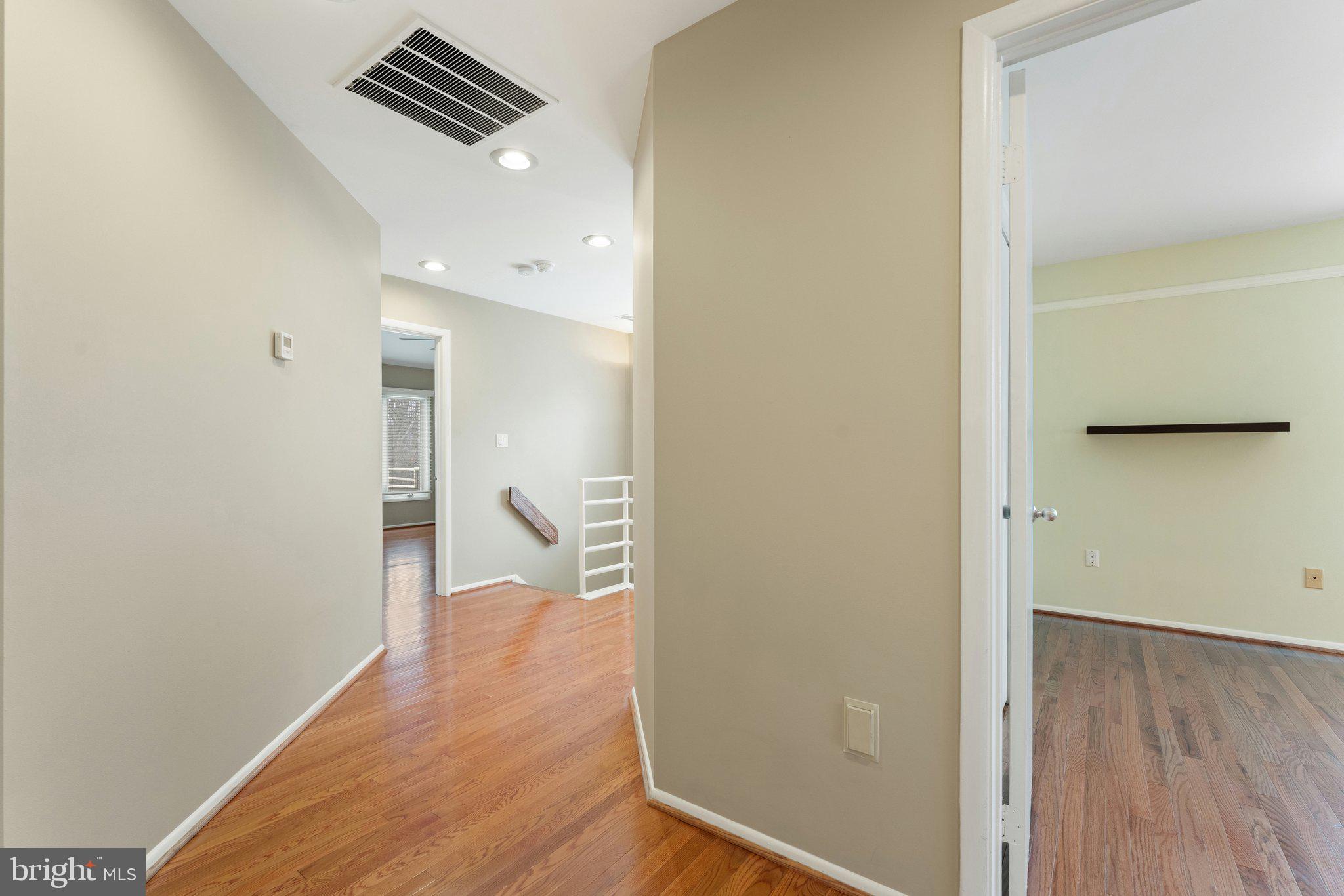 RESTON - Residential Lease