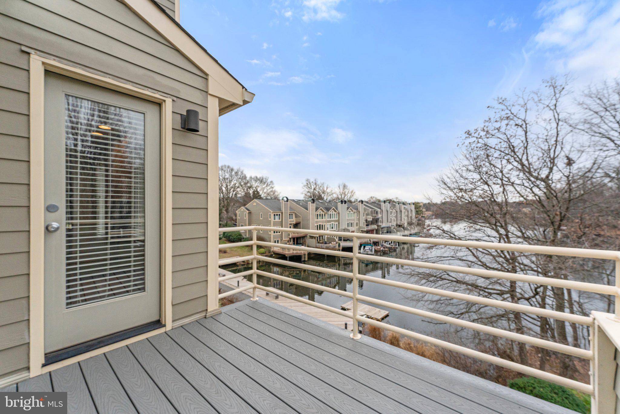 RESTON - Residential Lease