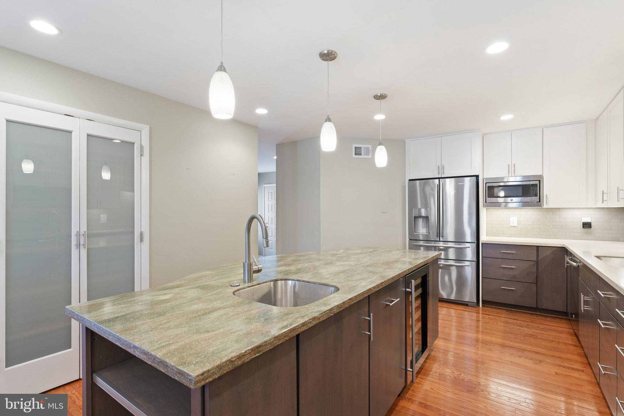 RESTON - Residential Lease