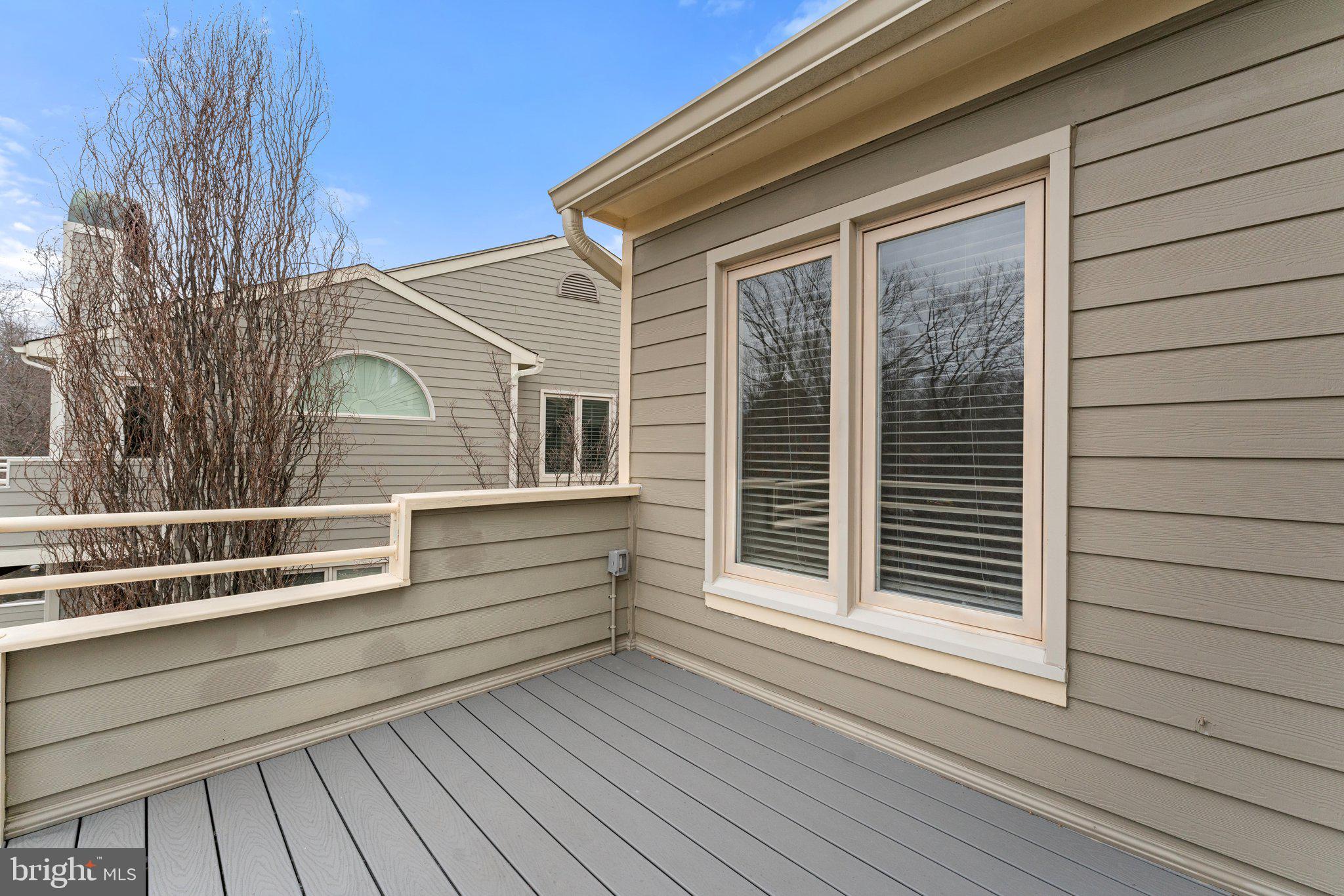 RESTON - Residential Lease