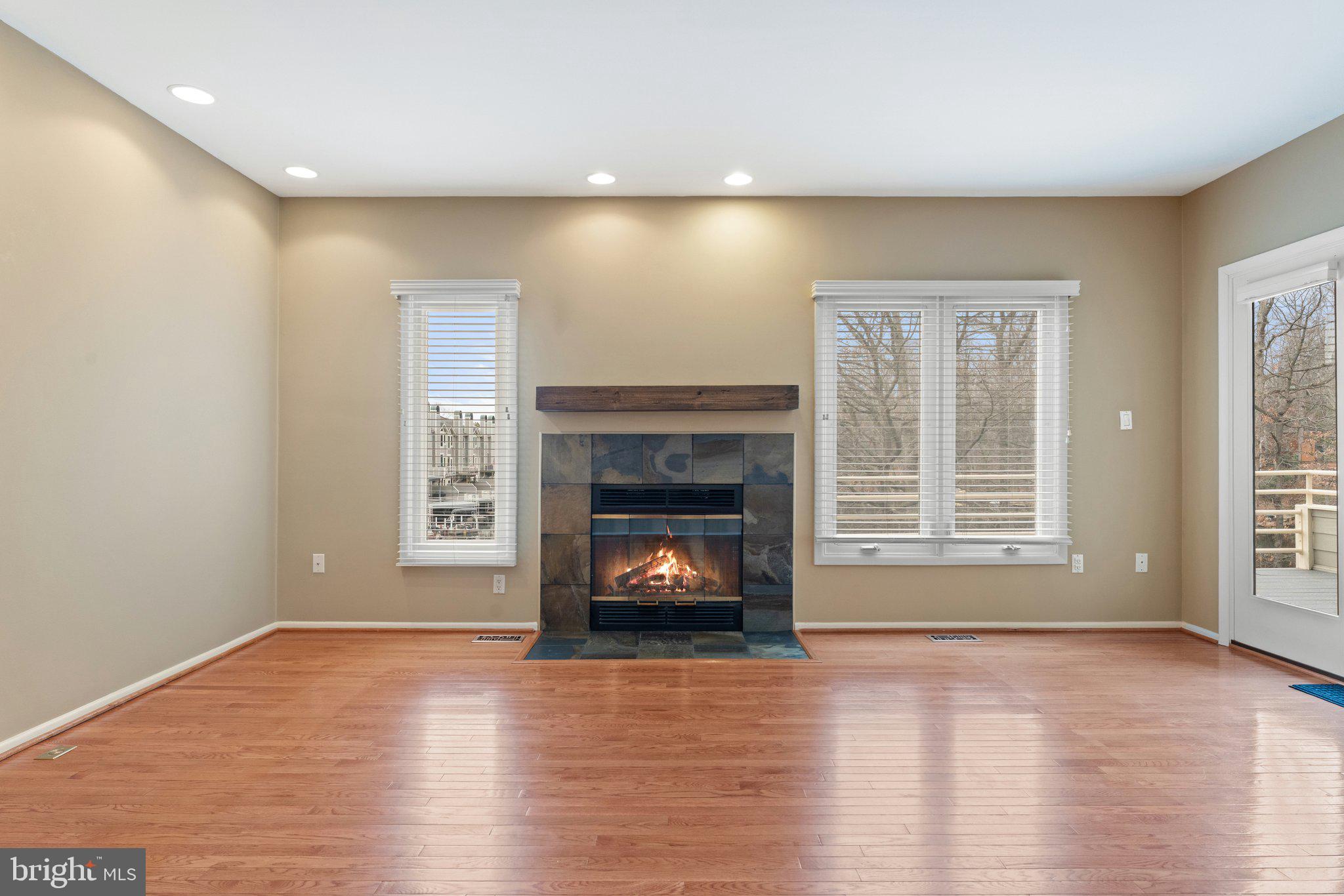 RESTON - Residential Lease