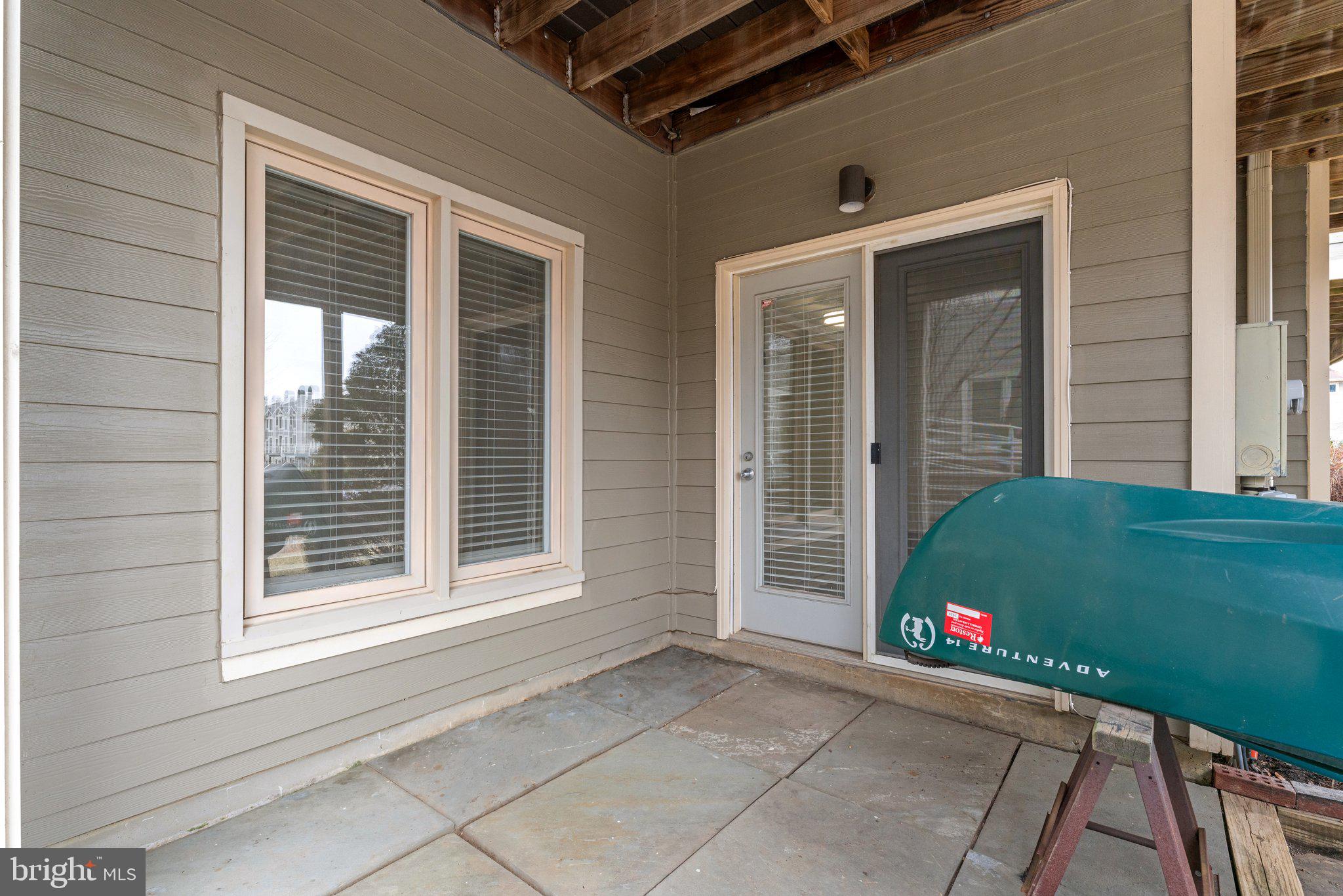 RESTON - Residential Lease