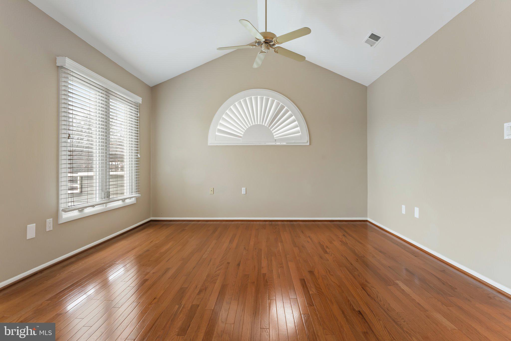 RESTON - Residential Lease