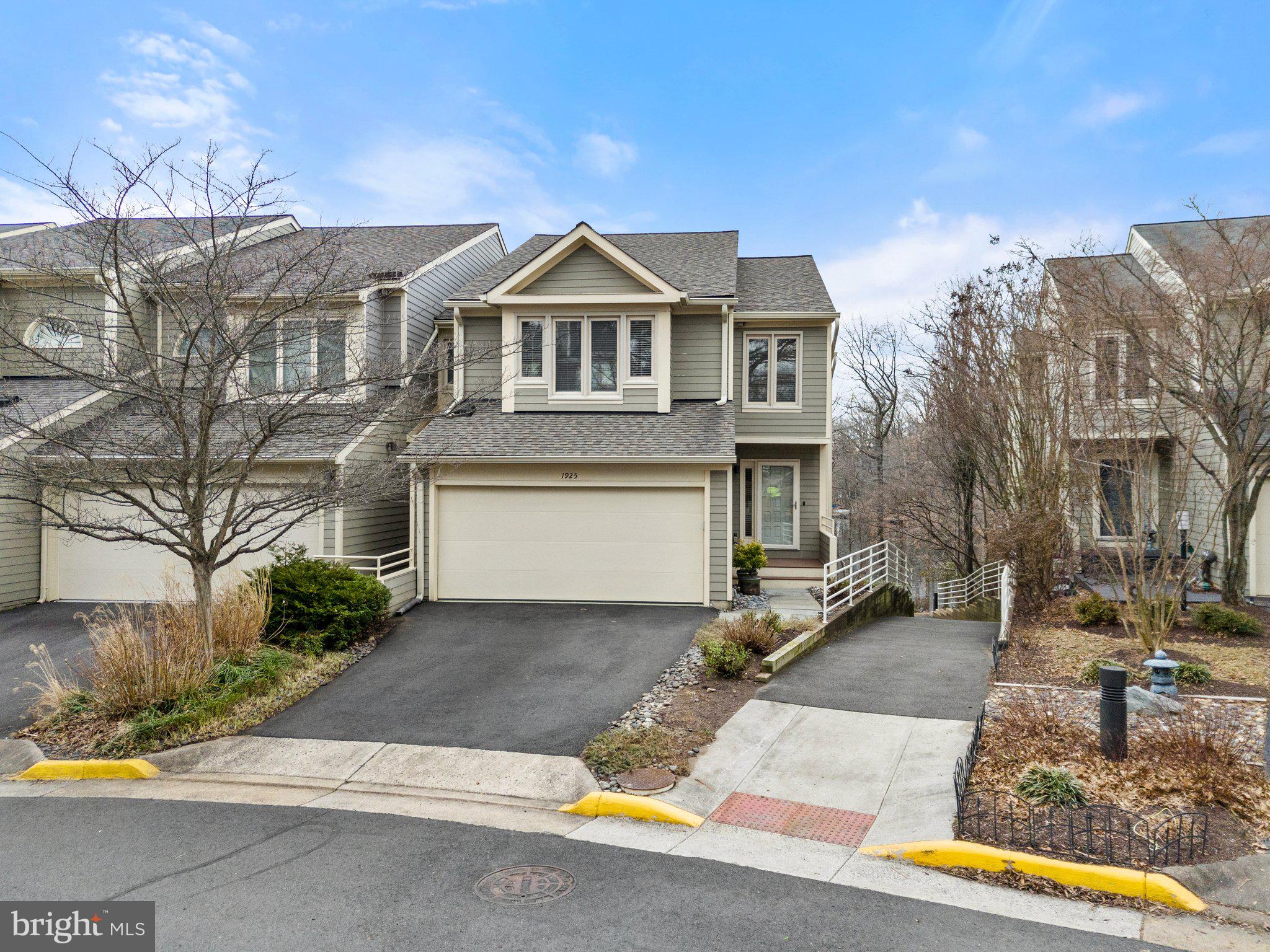 RESTON - Residential Lease