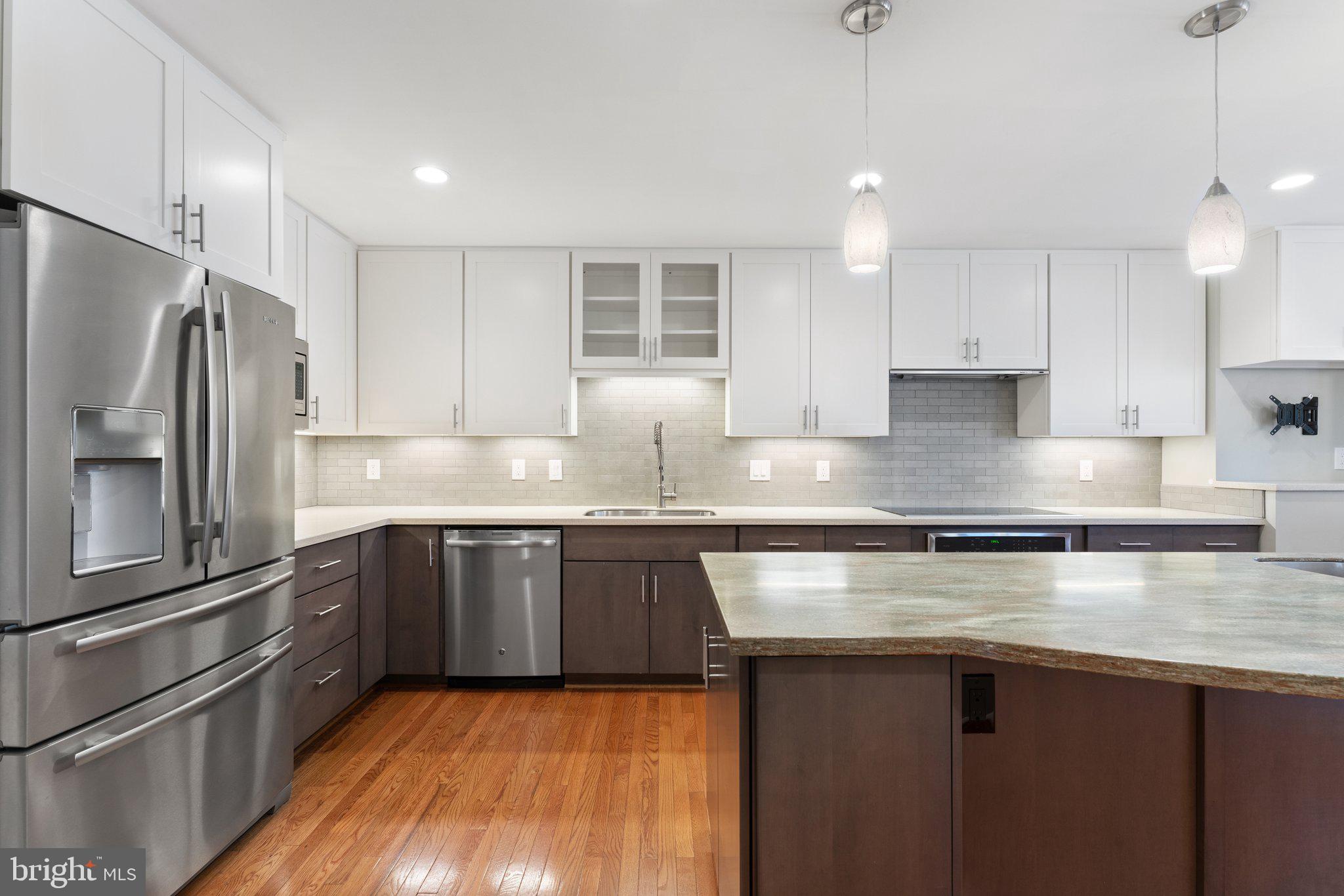 RESTON - Residential Lease