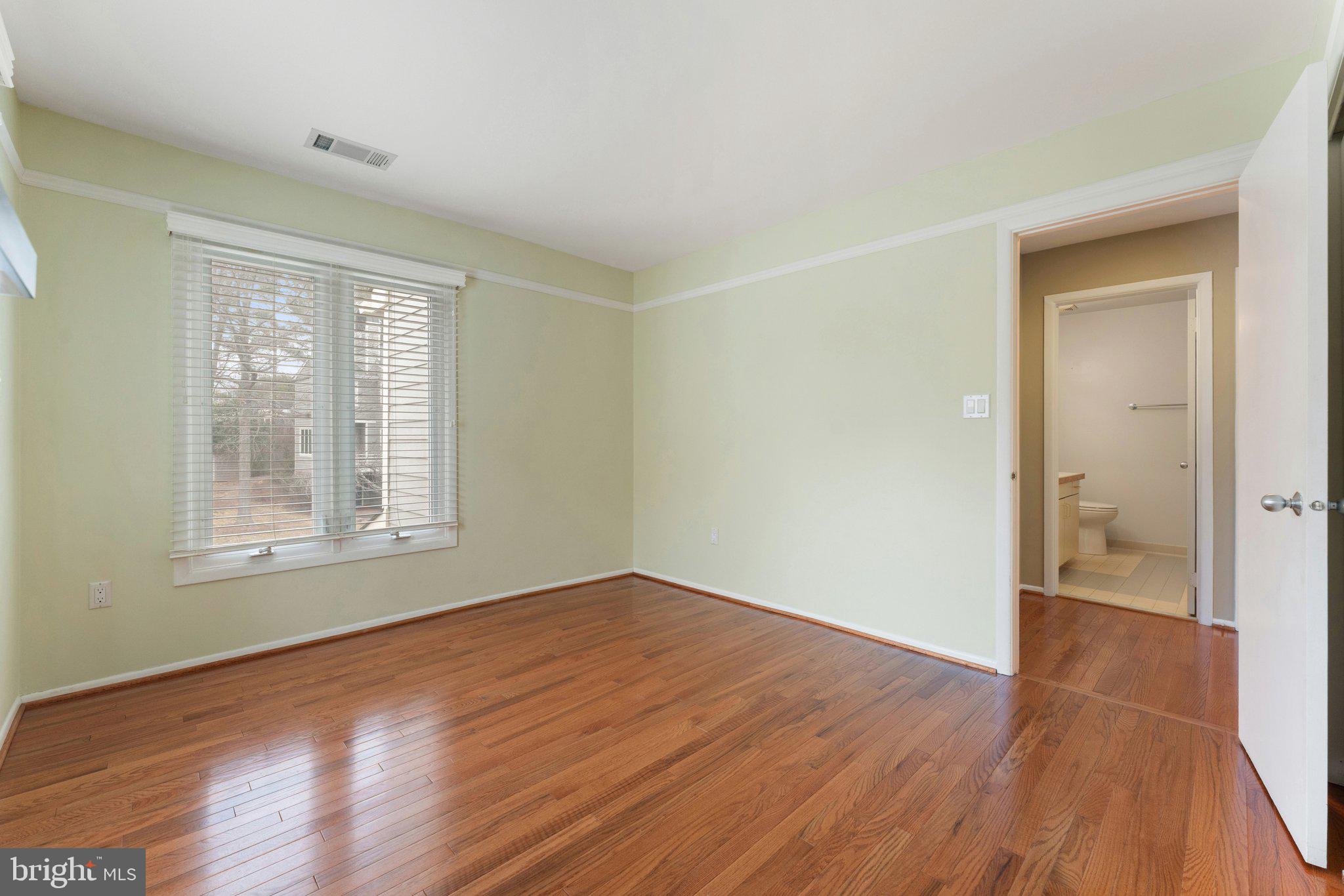 RESTON - Residential Lease