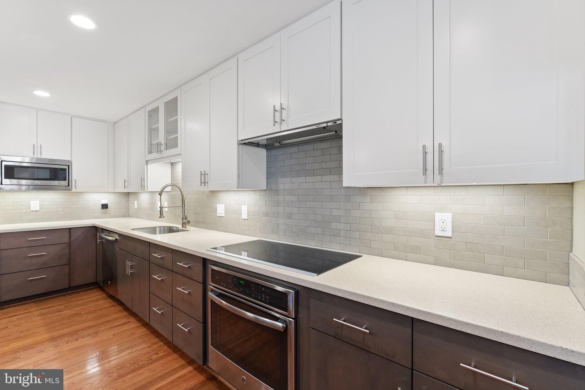 RESTON - Residential Lease