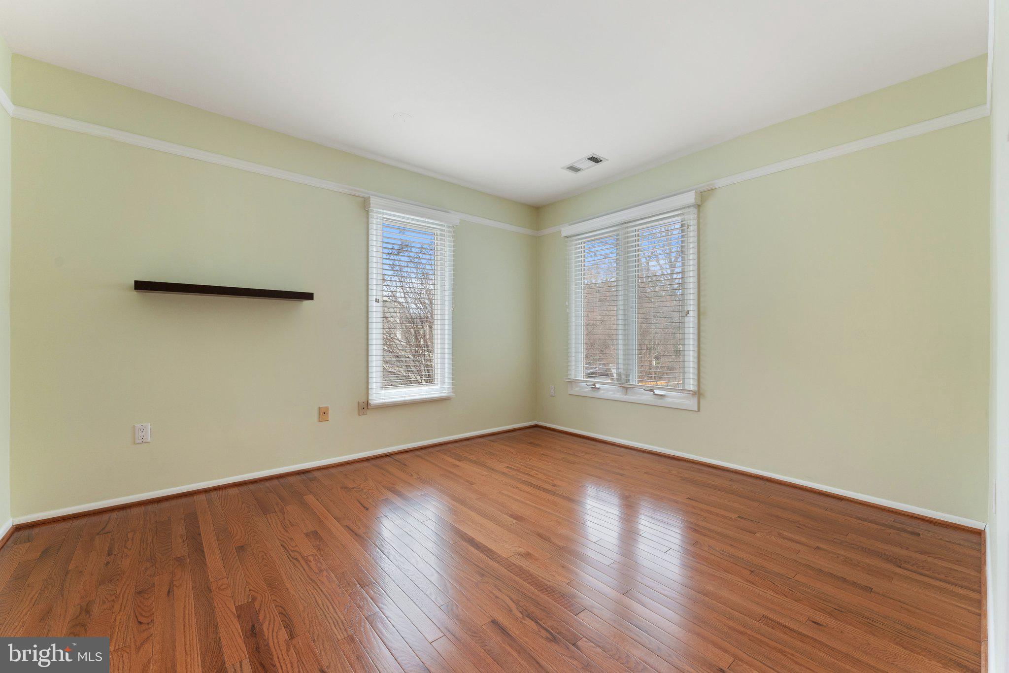 RESTON - Residential Lease