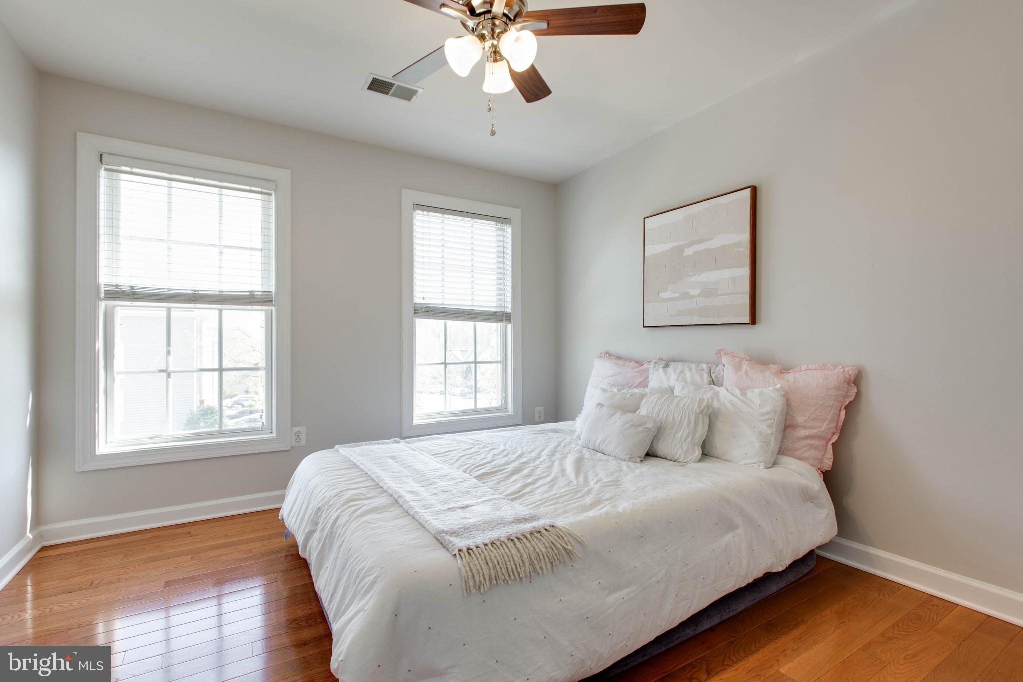 DORCHESTER VIEW - Residential