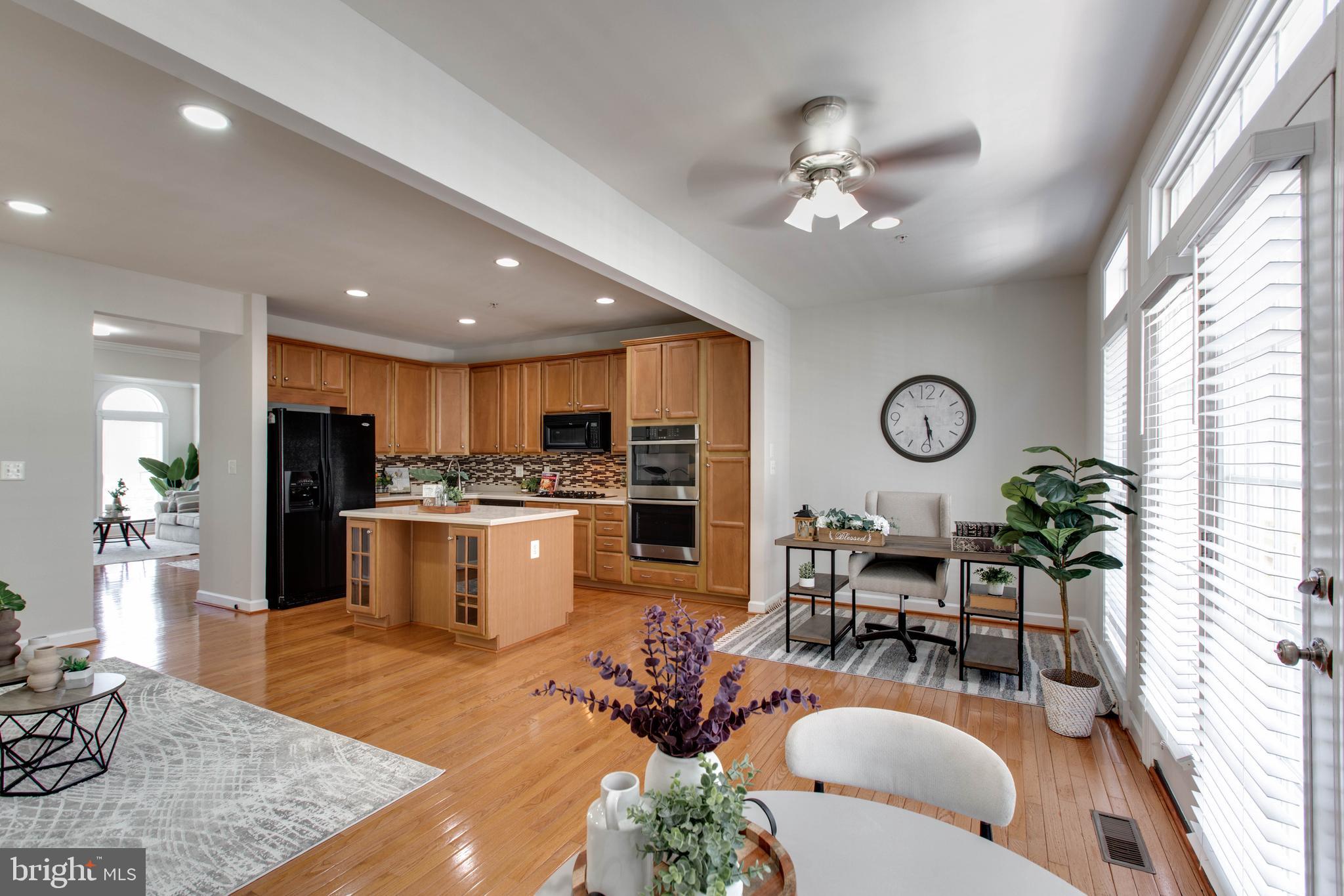 DORCHESTER VIEW - Residential