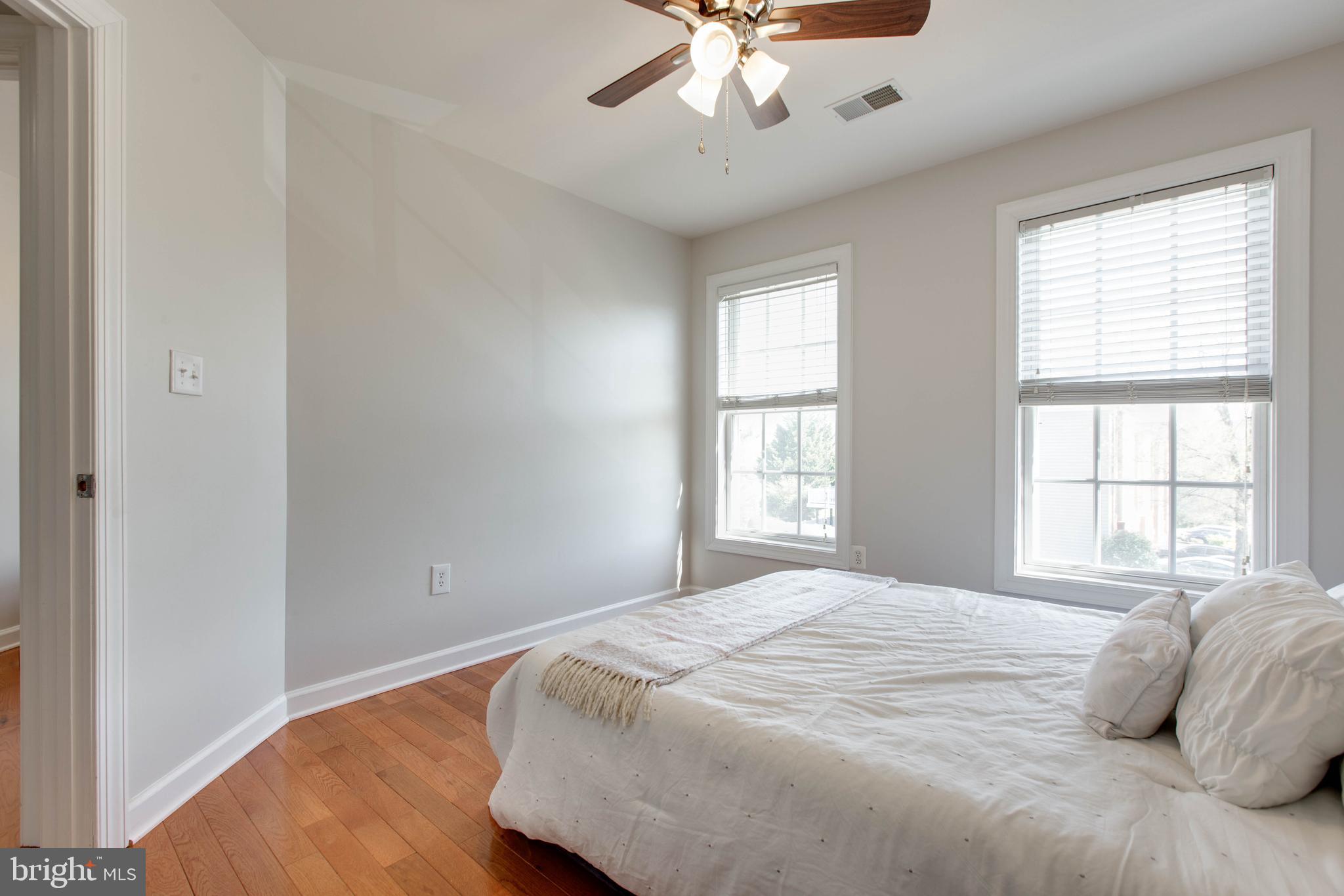 DORCHESTER VIEW - Residential