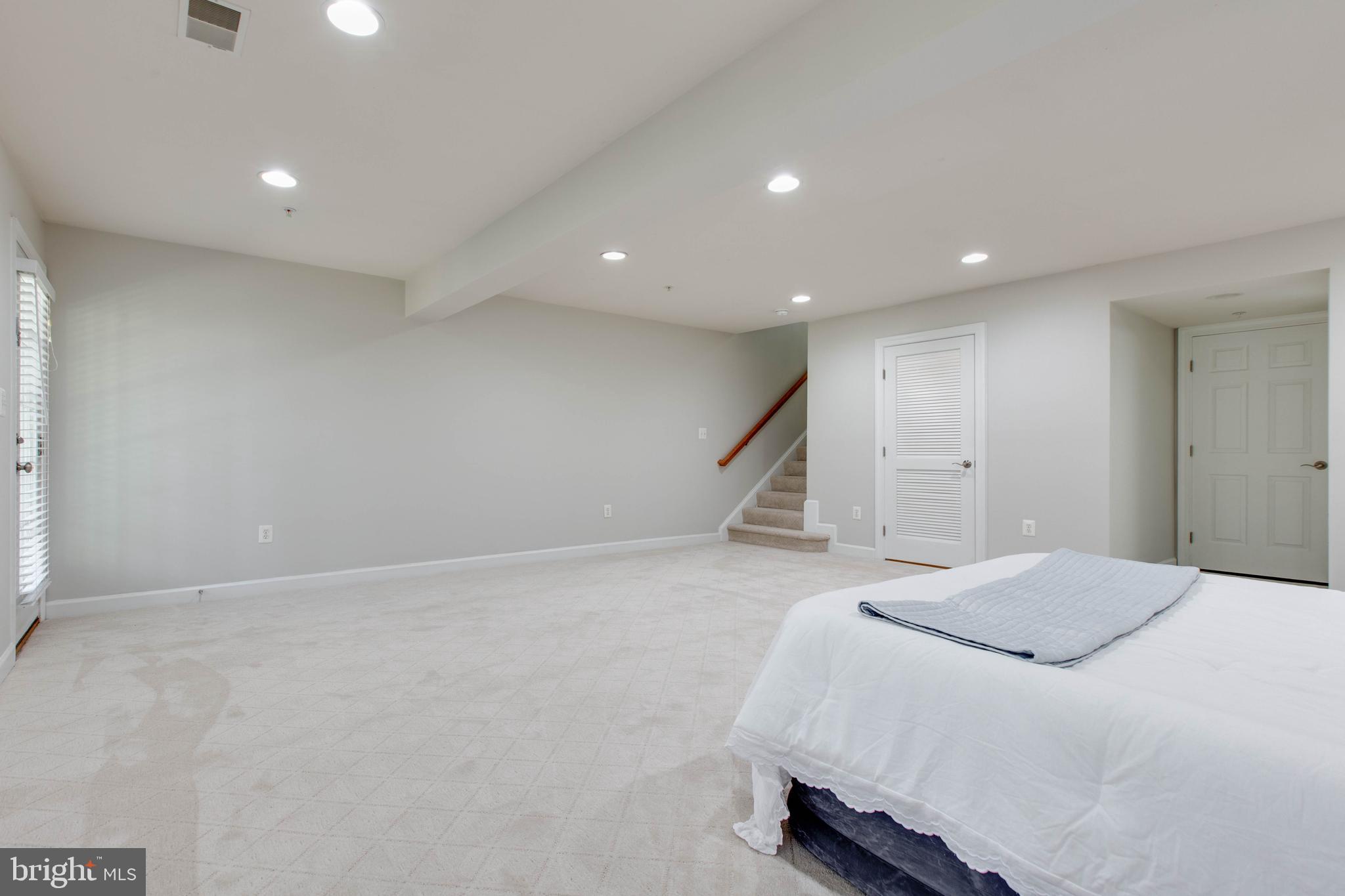 DORCHESTER VIEW - Residential