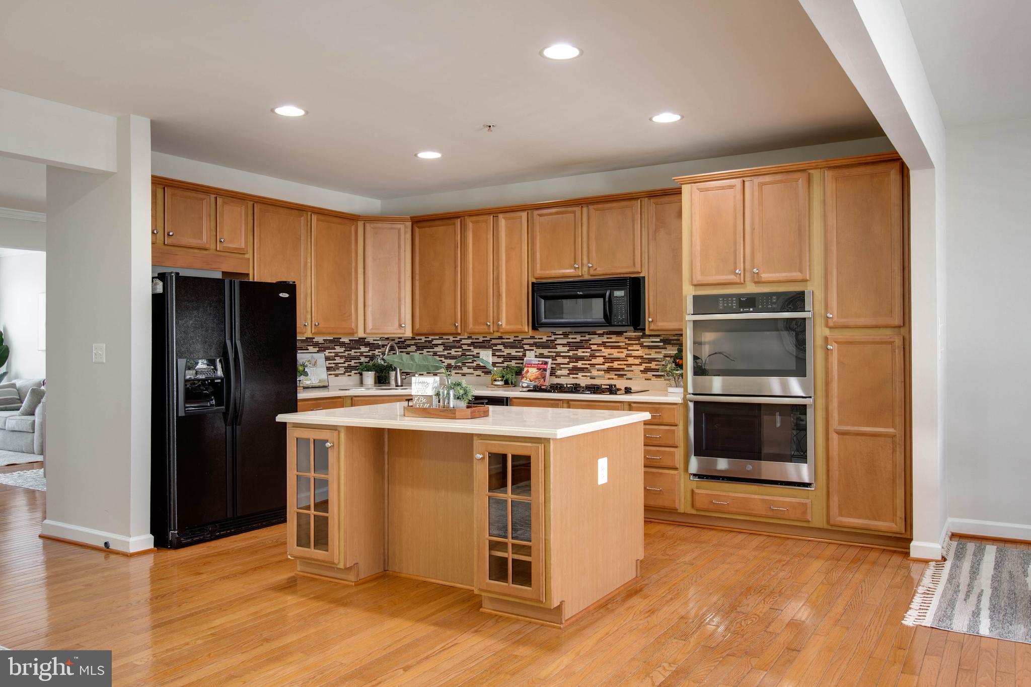 DORCHESTER VIEW - Residential