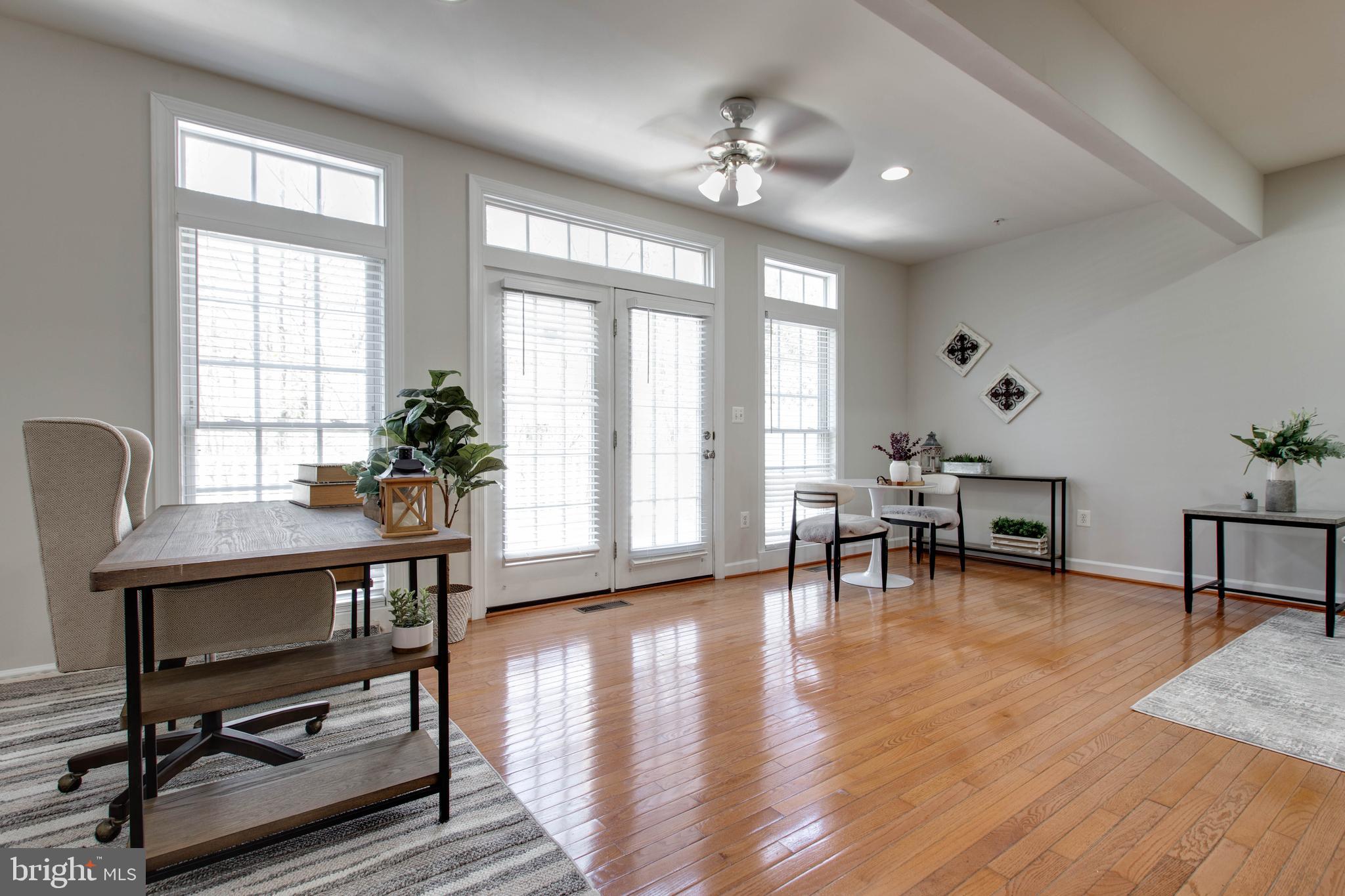 DORCHESTER VIEW - Residential