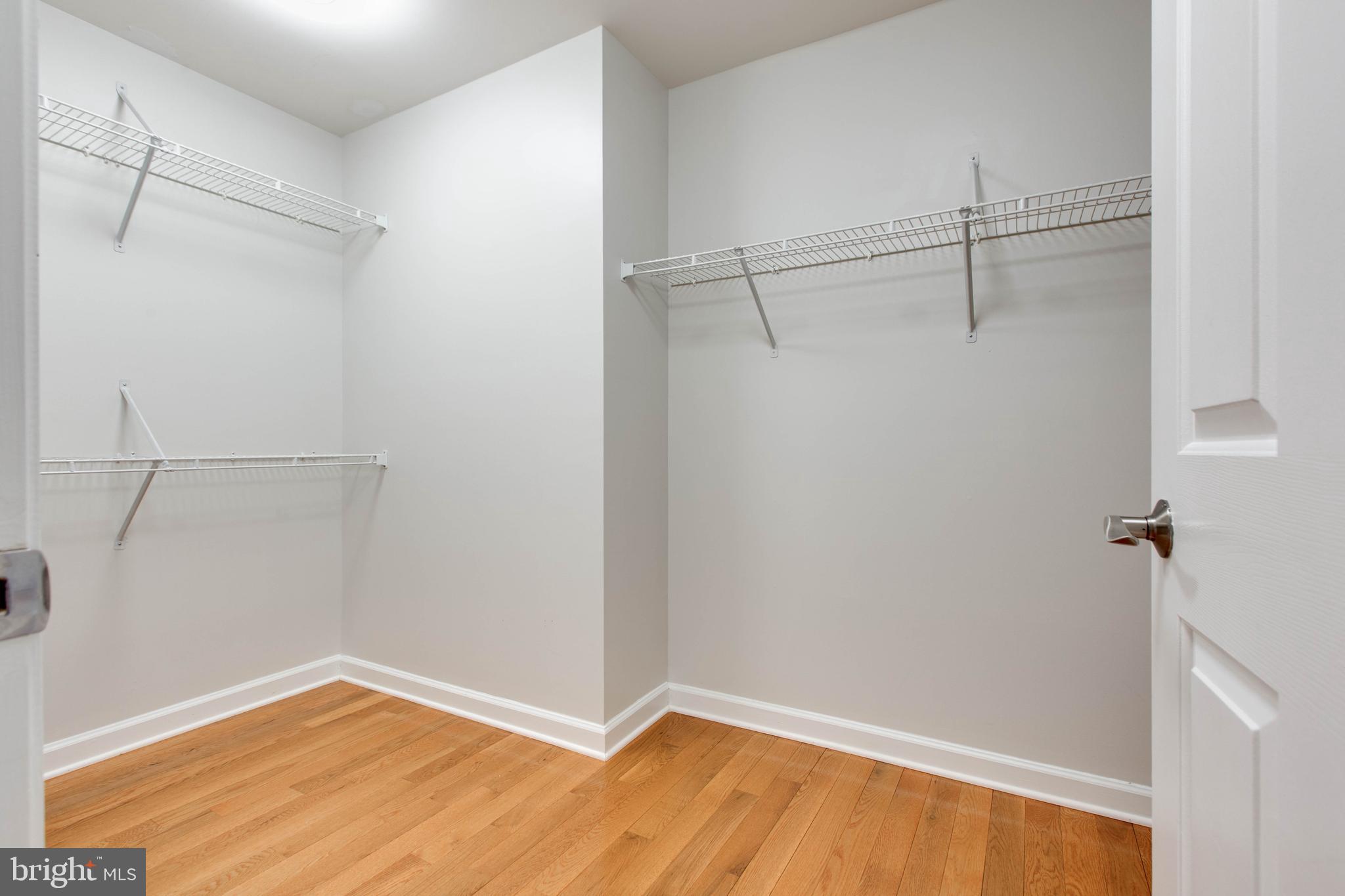 DORCHESTER VIEW - Residential