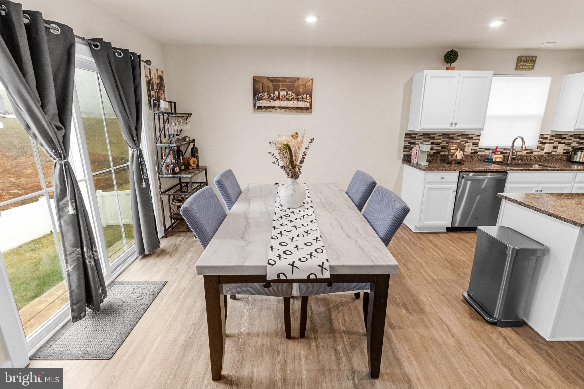 CARDINAL POINTE - Residential