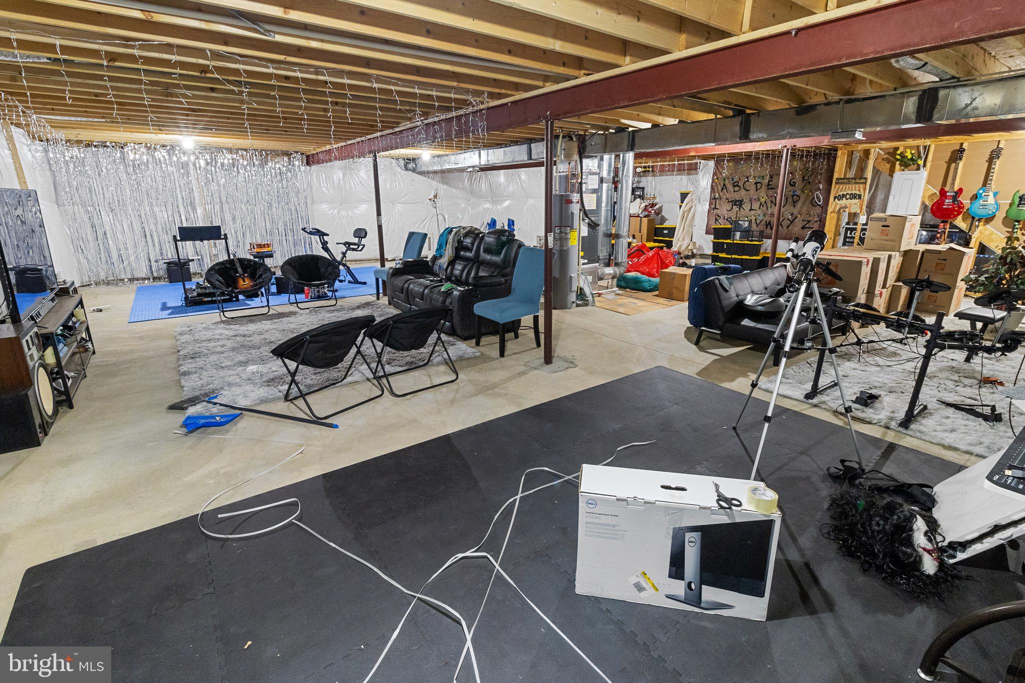 CARDINAL POINTE - Residential