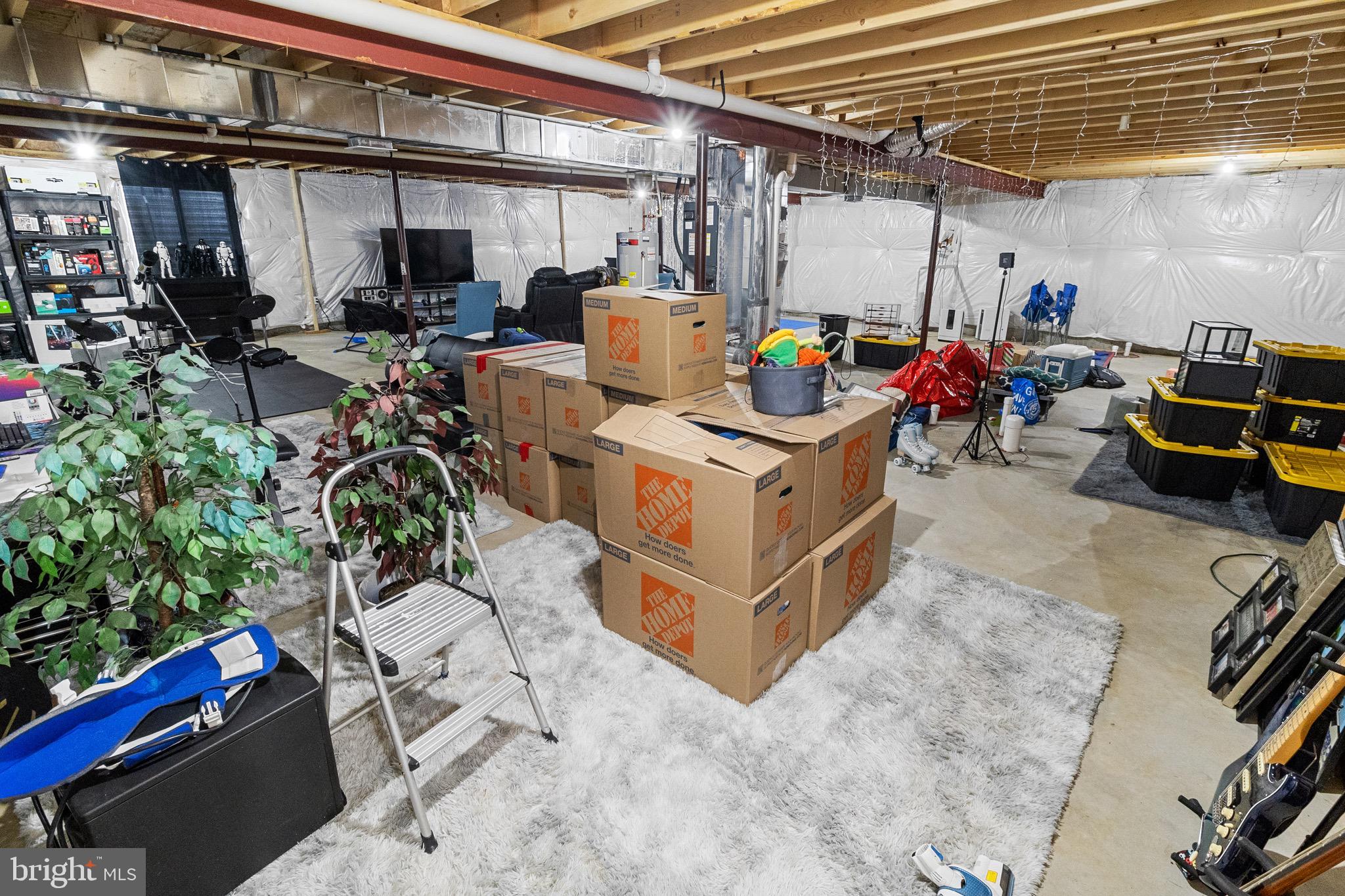 CARDINAL POINTE - Residential