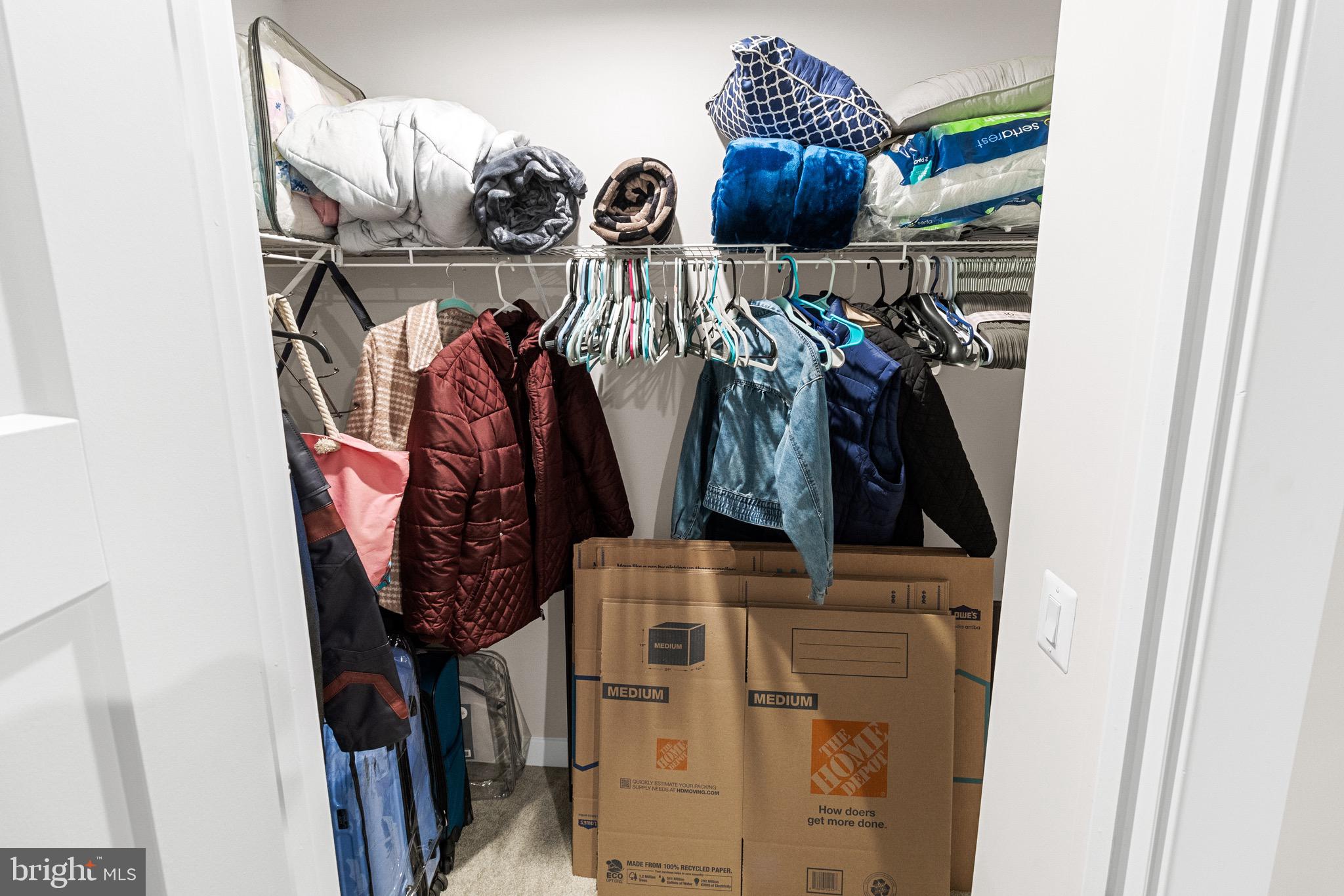 CARDINAL POINTE - Residential