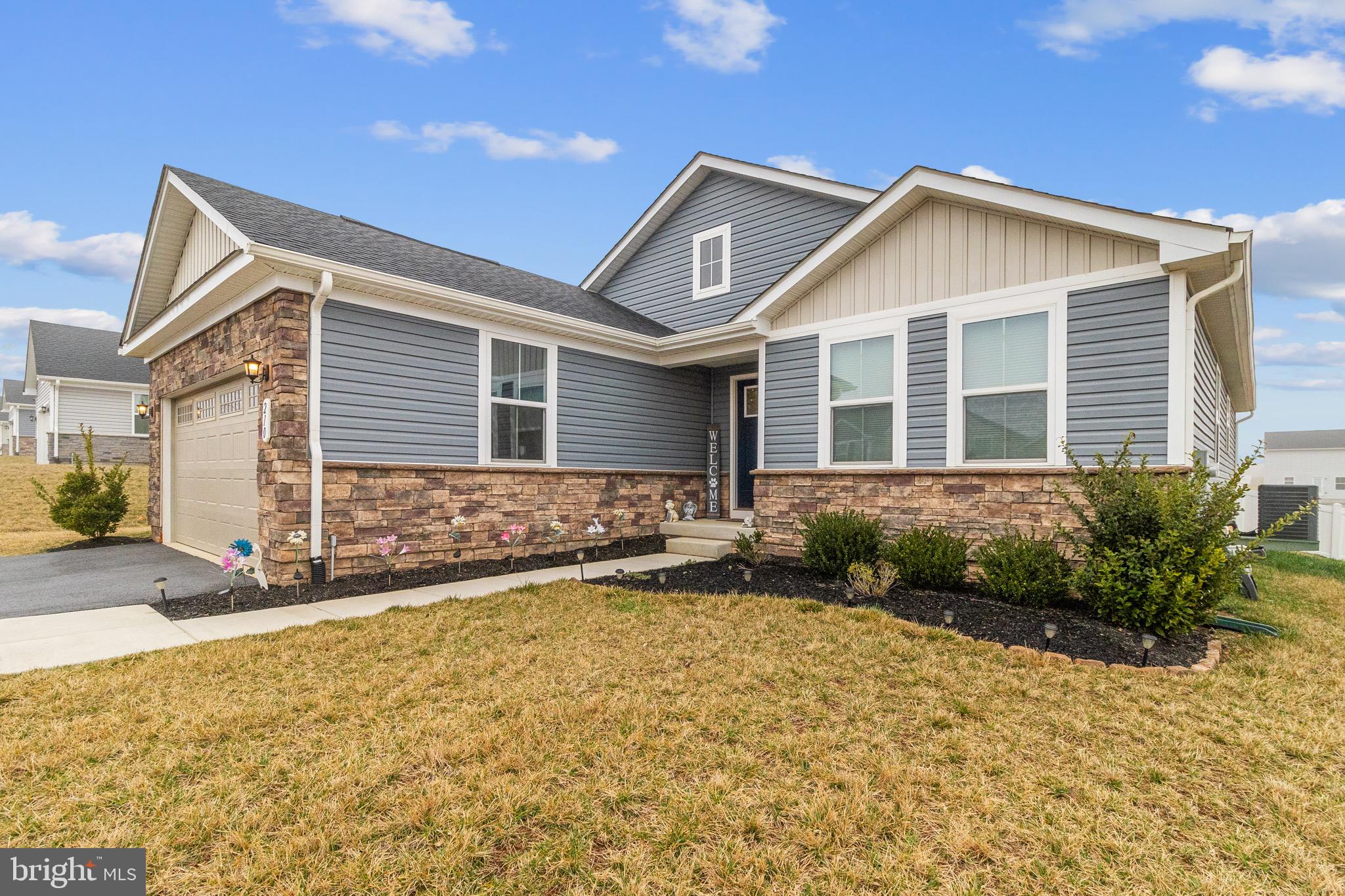 CARDINAL POINTE - Residential