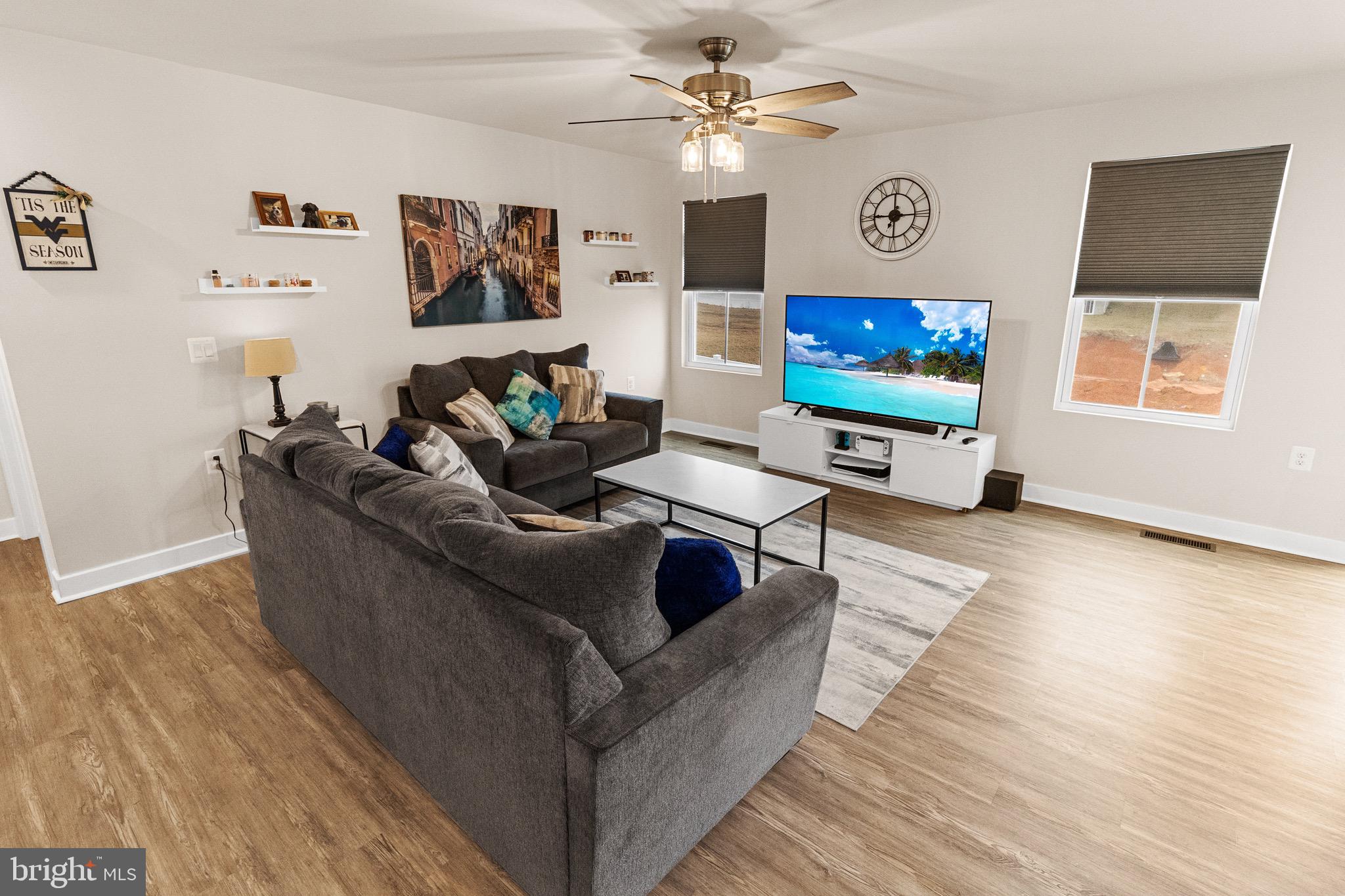 CARDINAL POINTE - Residential