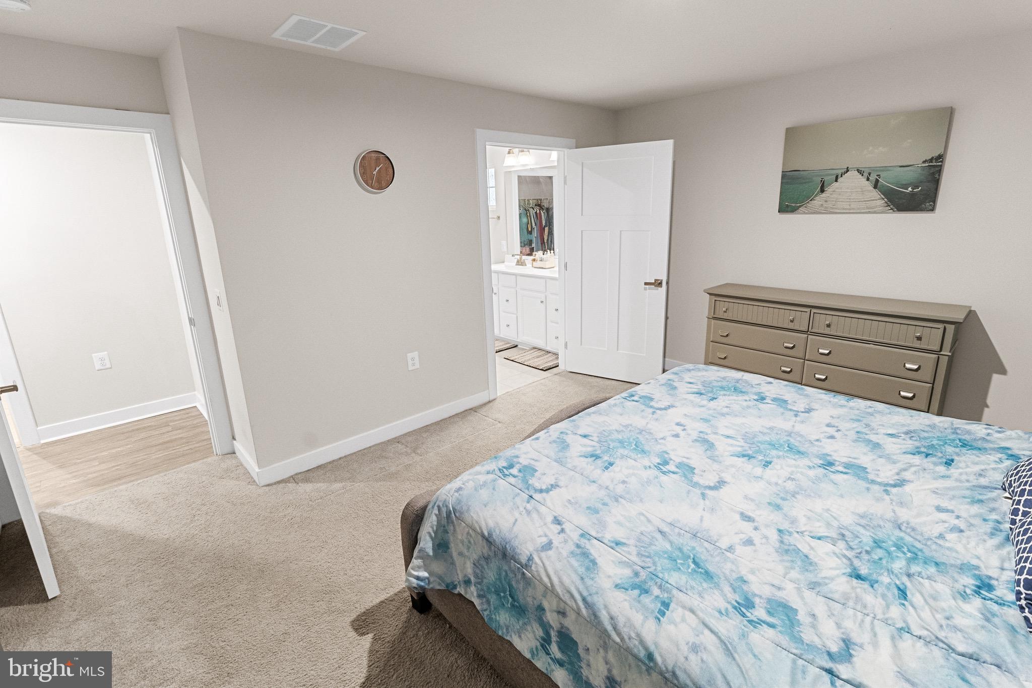 CARDINAL POINTE - Residential