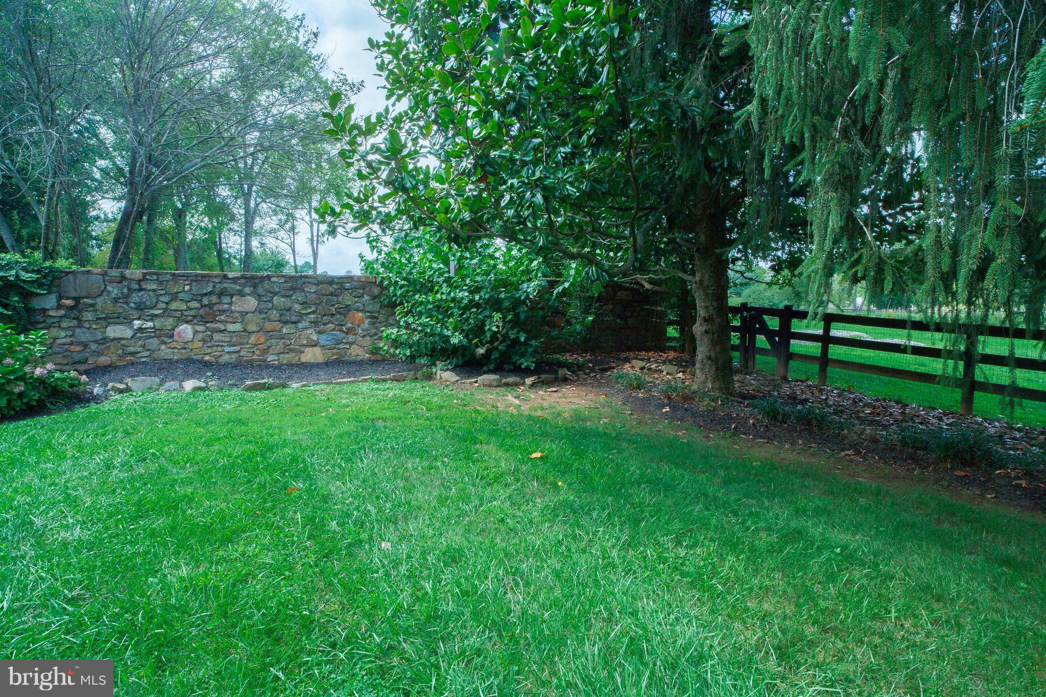 BUZZELLI FAMILY SUBDIVIS - Residential Lease