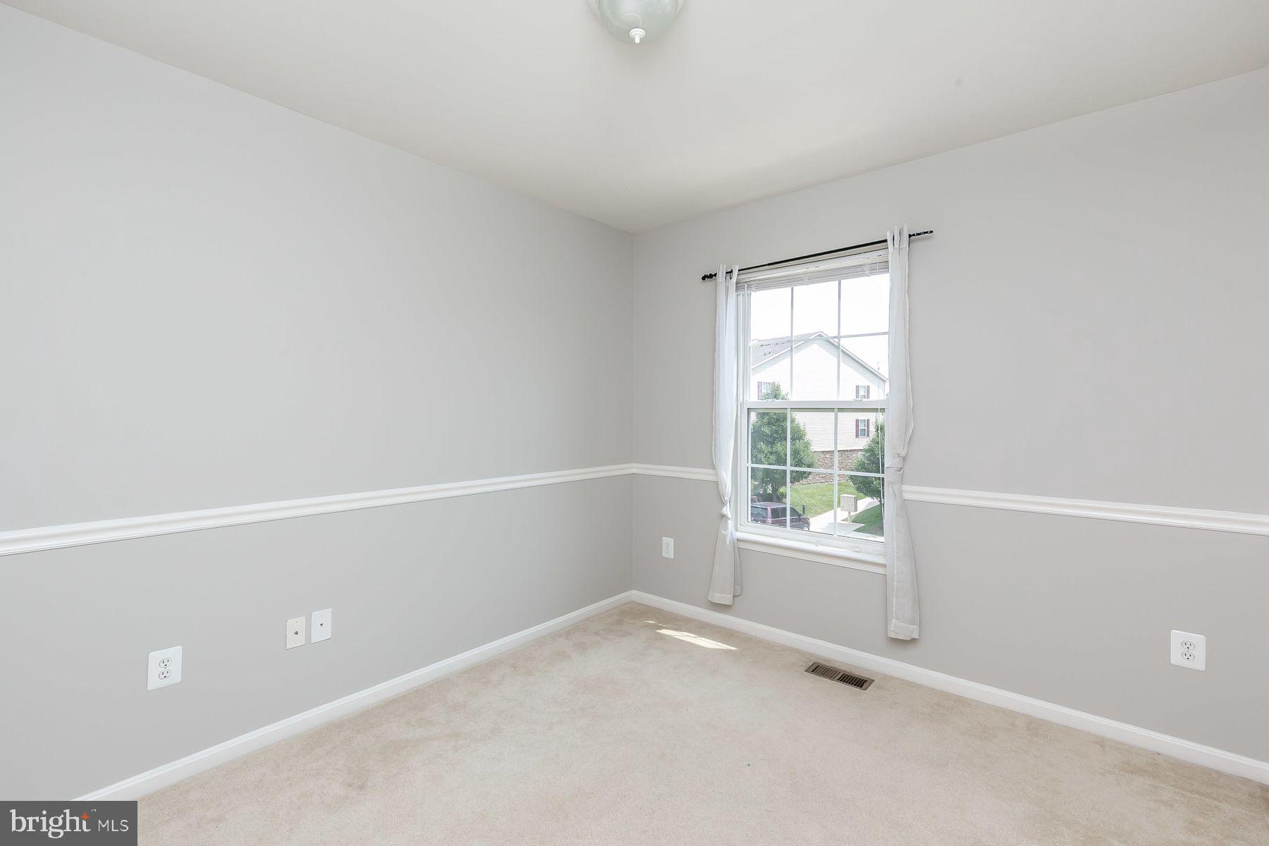 RESERVOIR RIDGE - Residential Lease