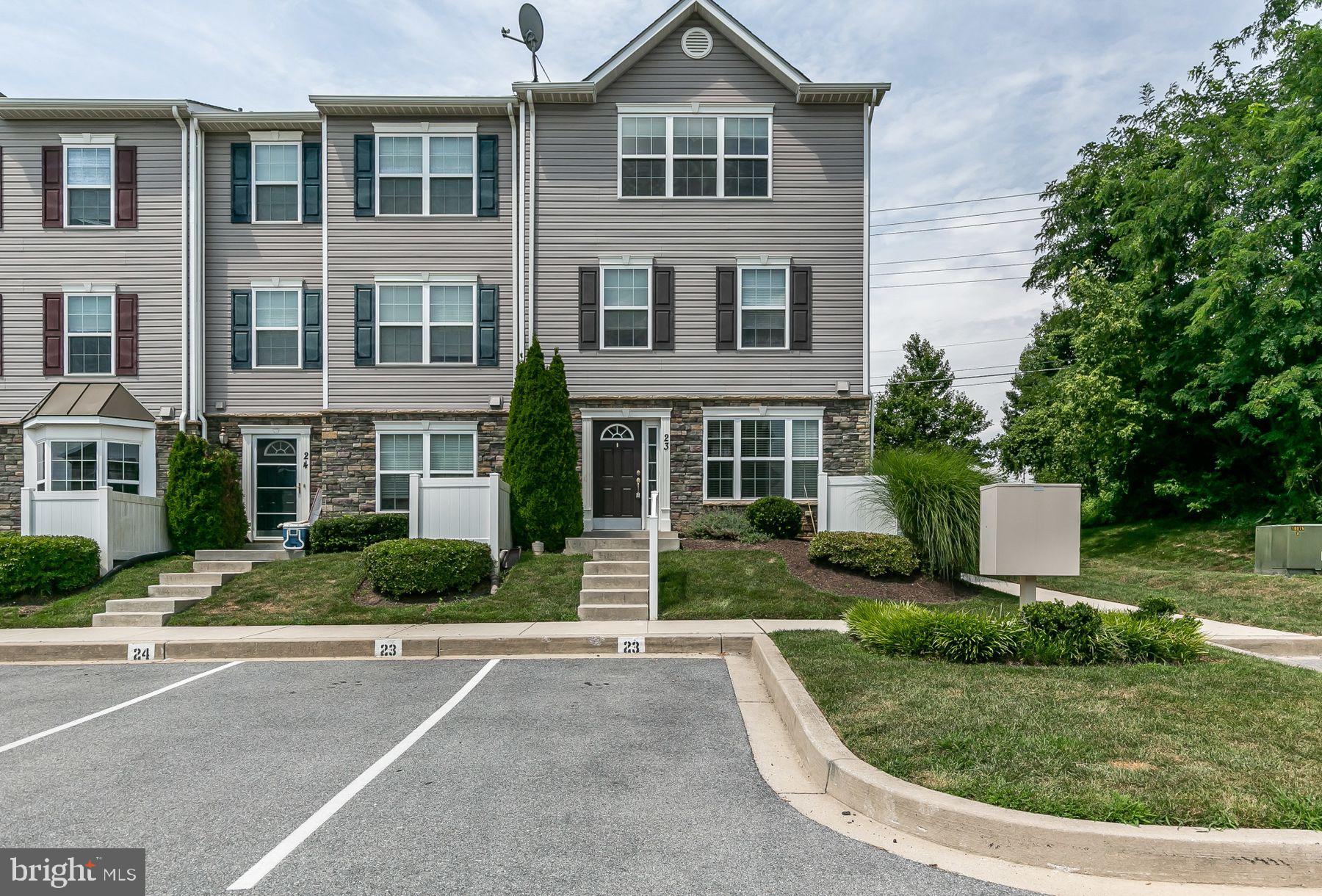 RESERVOIR RIDGE - Residential Lease