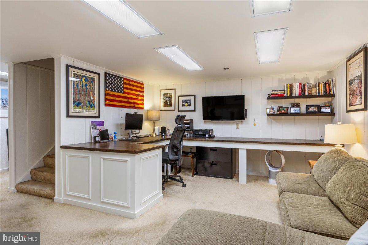 SOLEBURY FARMS EST - Residential