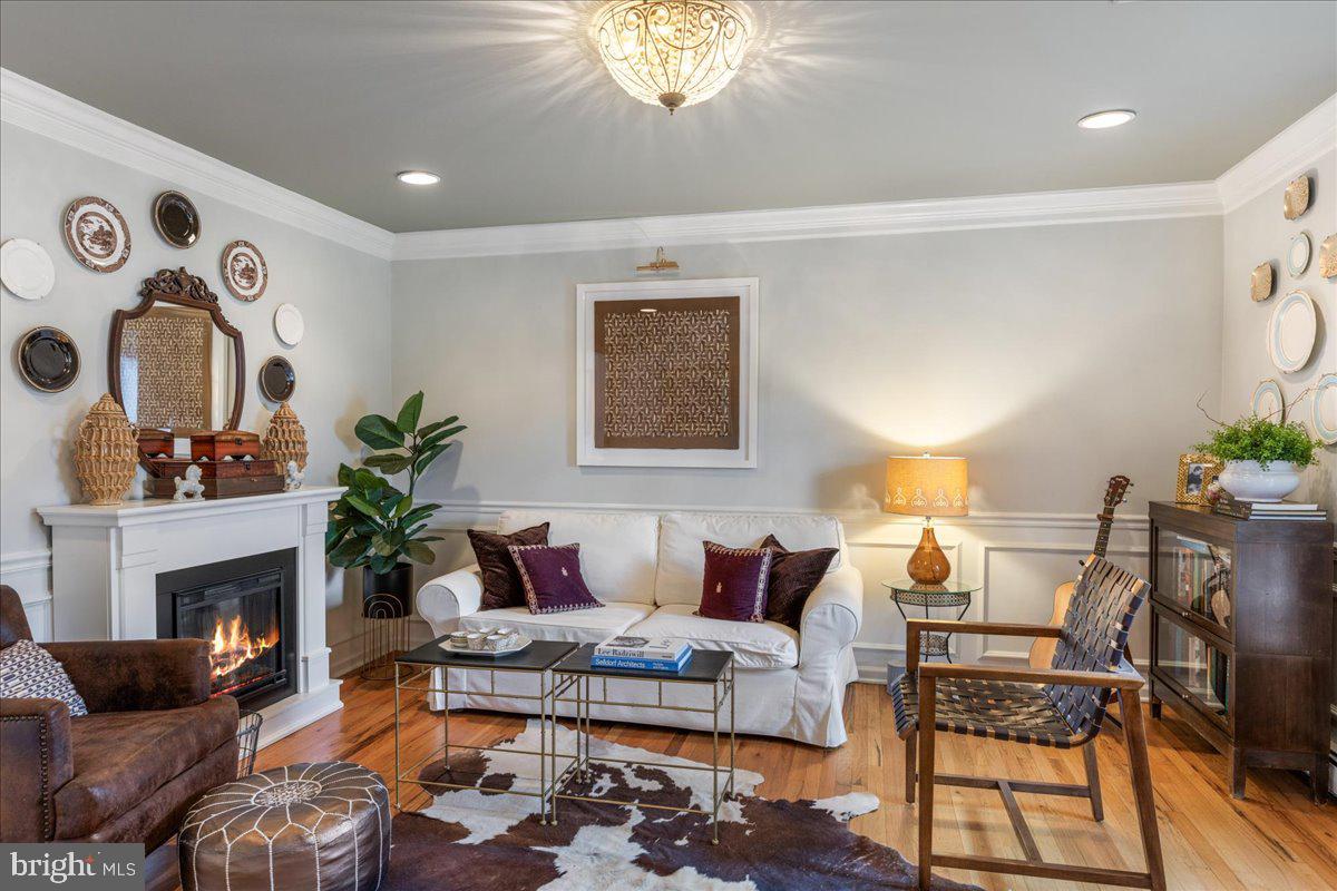 SOLEBURY FARMS EST - Residential