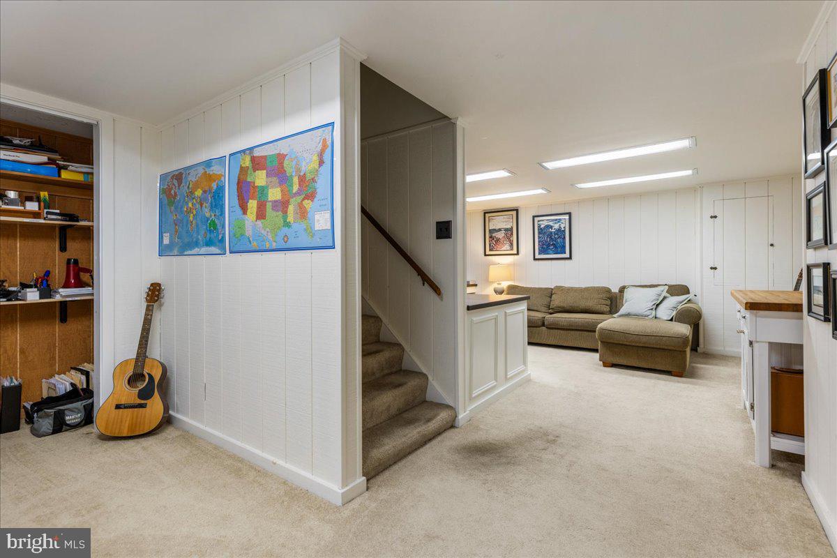 SOLEBURY FARMS EST - Residential