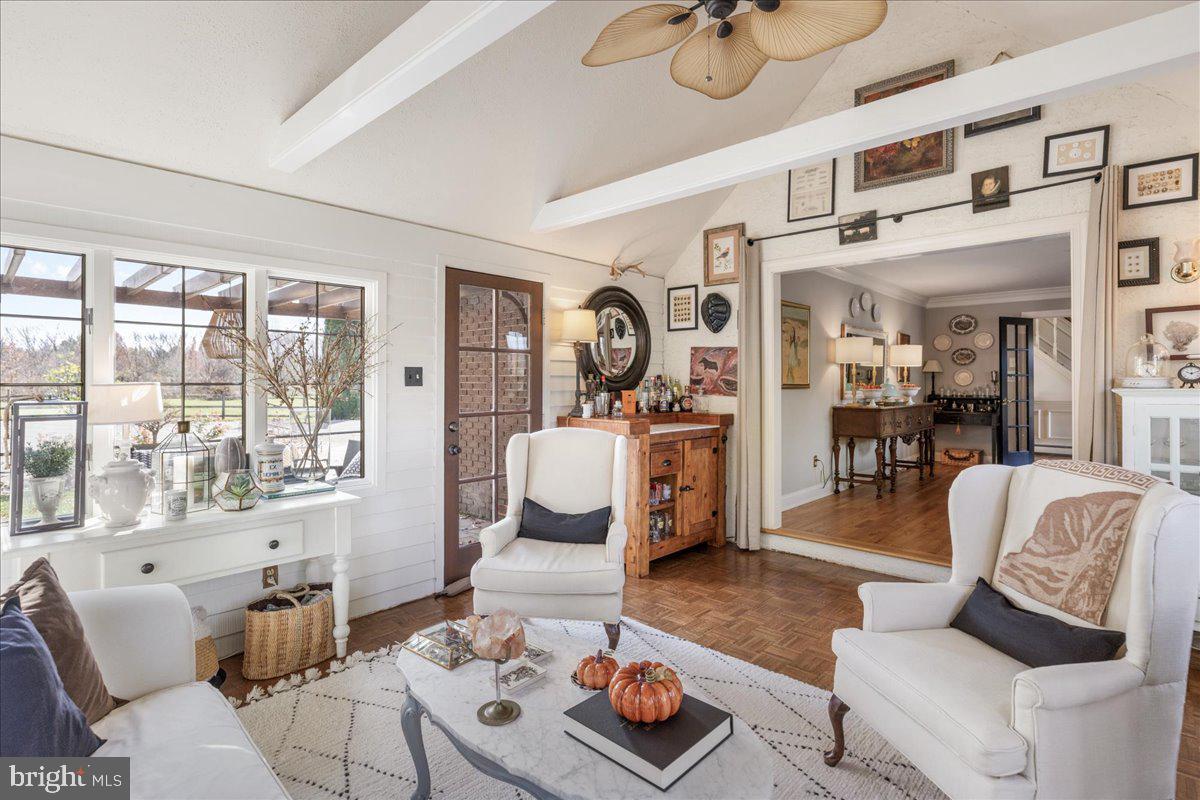 SOLEBURY FARMS EST - Residential