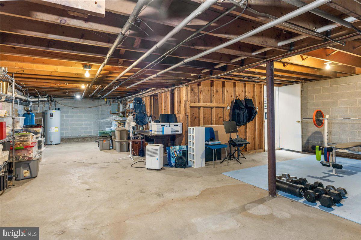 SOLEBURY FARMS EST - Residential