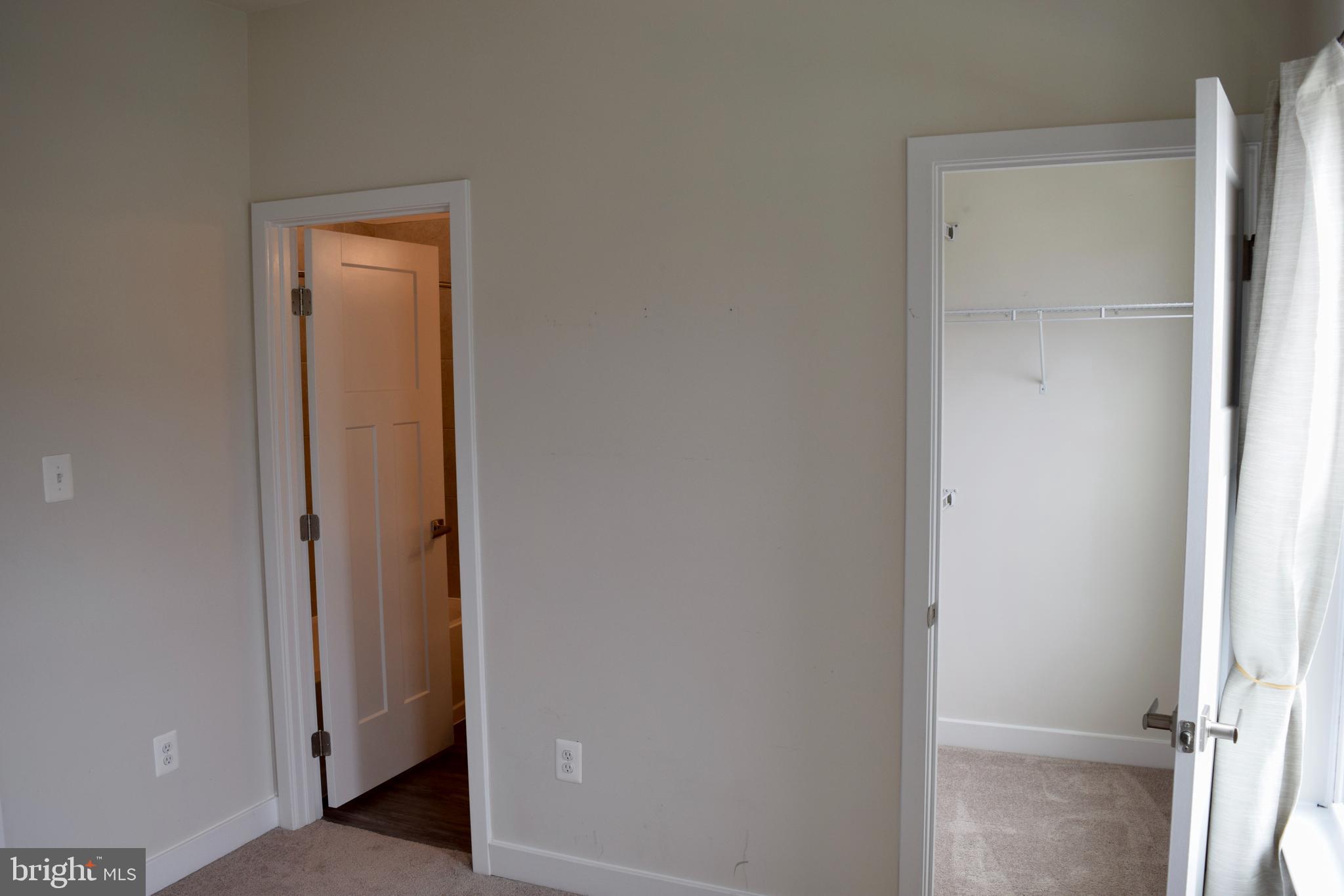 TANYARD SHORES - Residential Lease