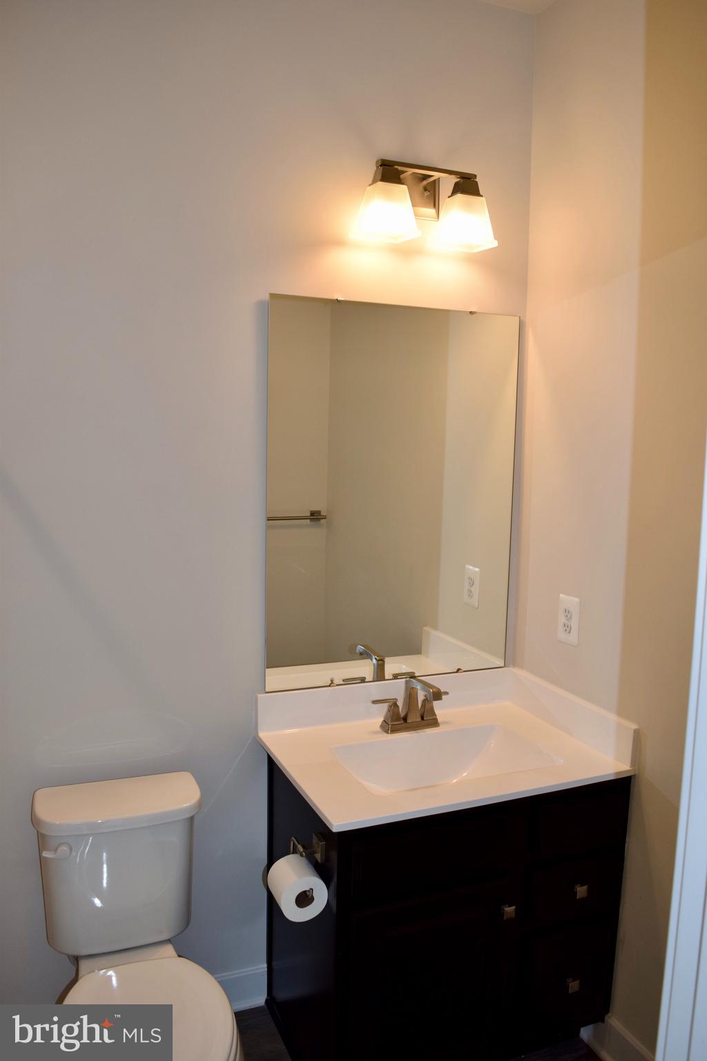 TANYARD SHORES - Residential Lease