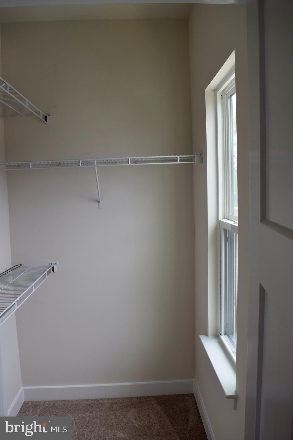 TANYARD SHORES - Residential Lease