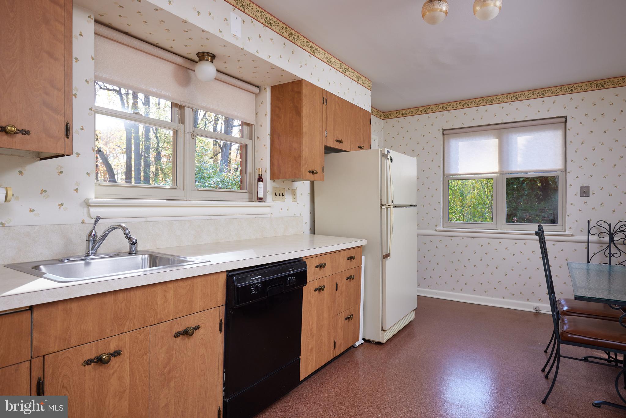 SOMERSET HEIGHTS - Residential