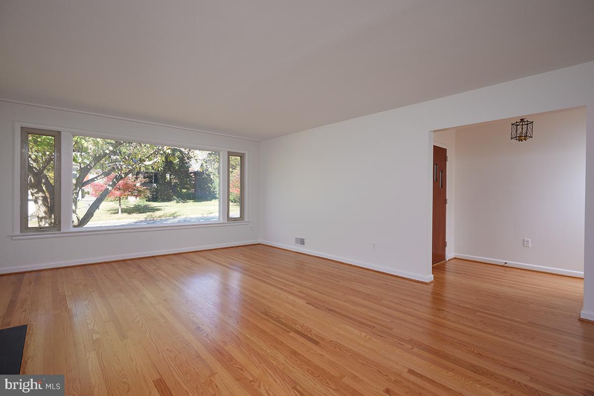 SOMERSET HEIGHTS - Residential