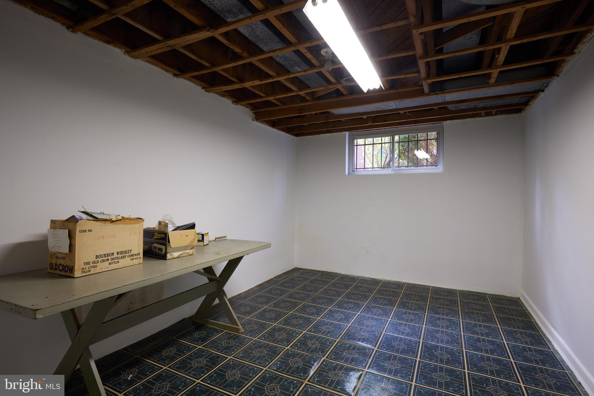 SOMERSET HEIGHTS - Residential