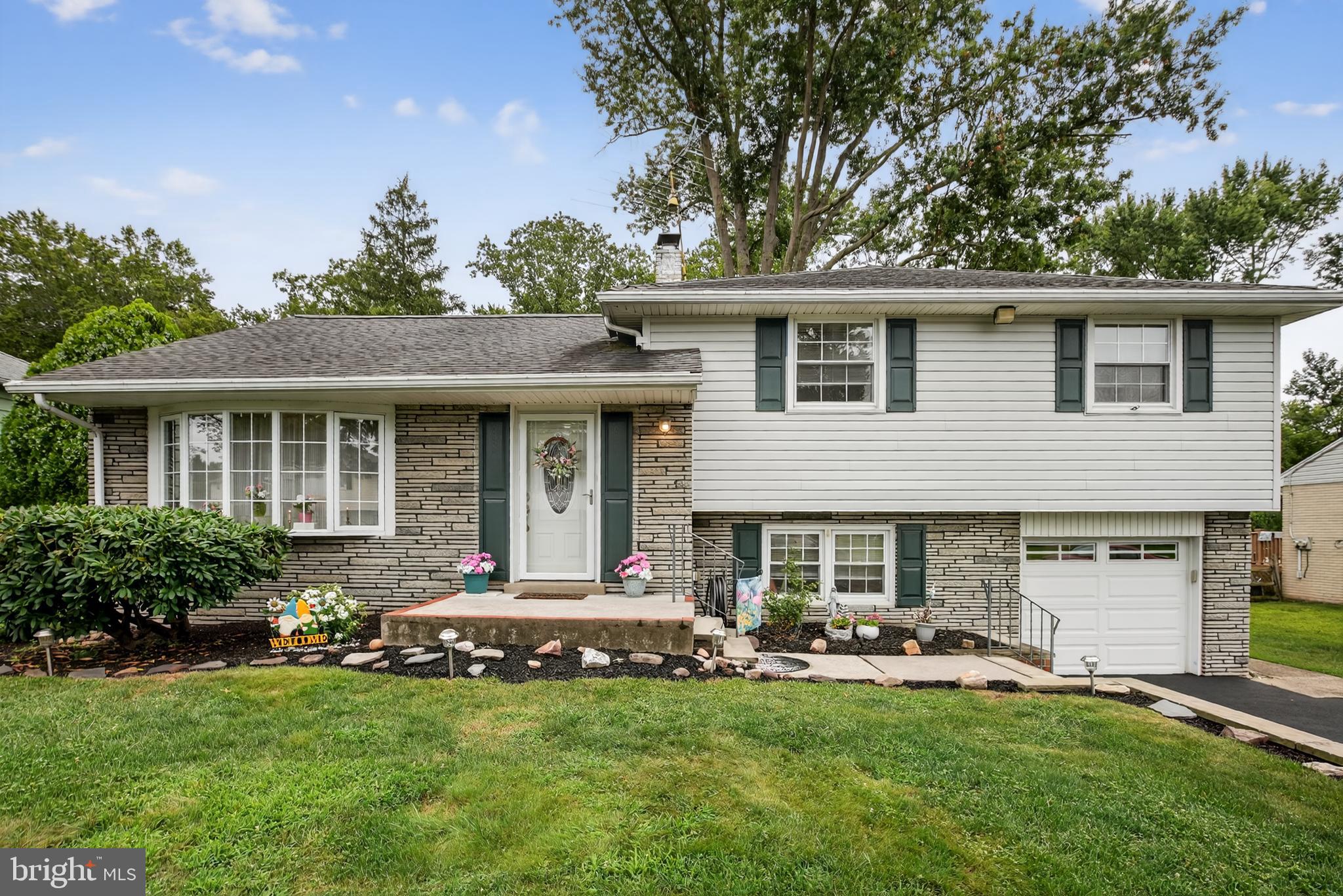 1009 TWIST ROAD
