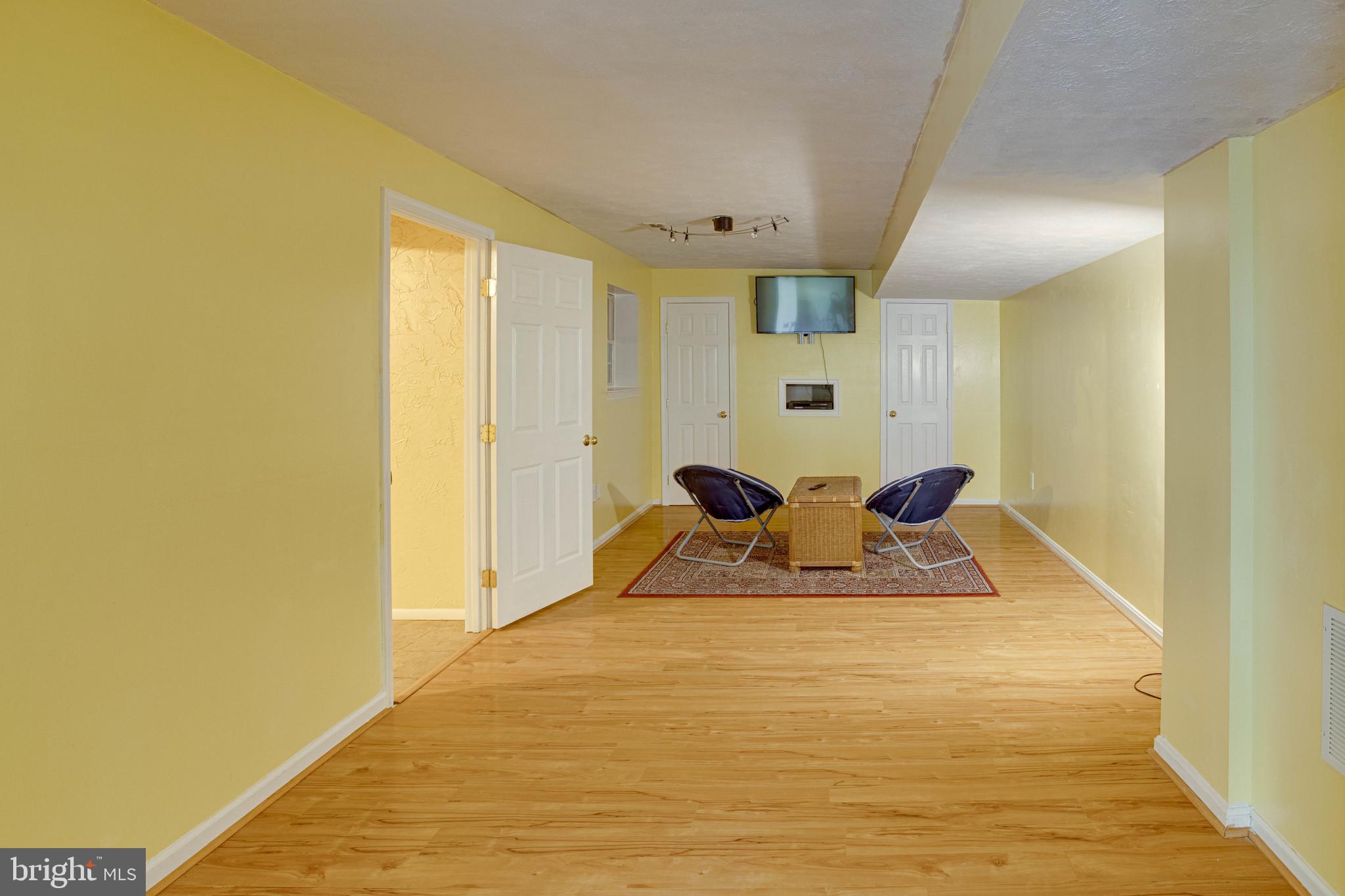 DALE CITY - Residential