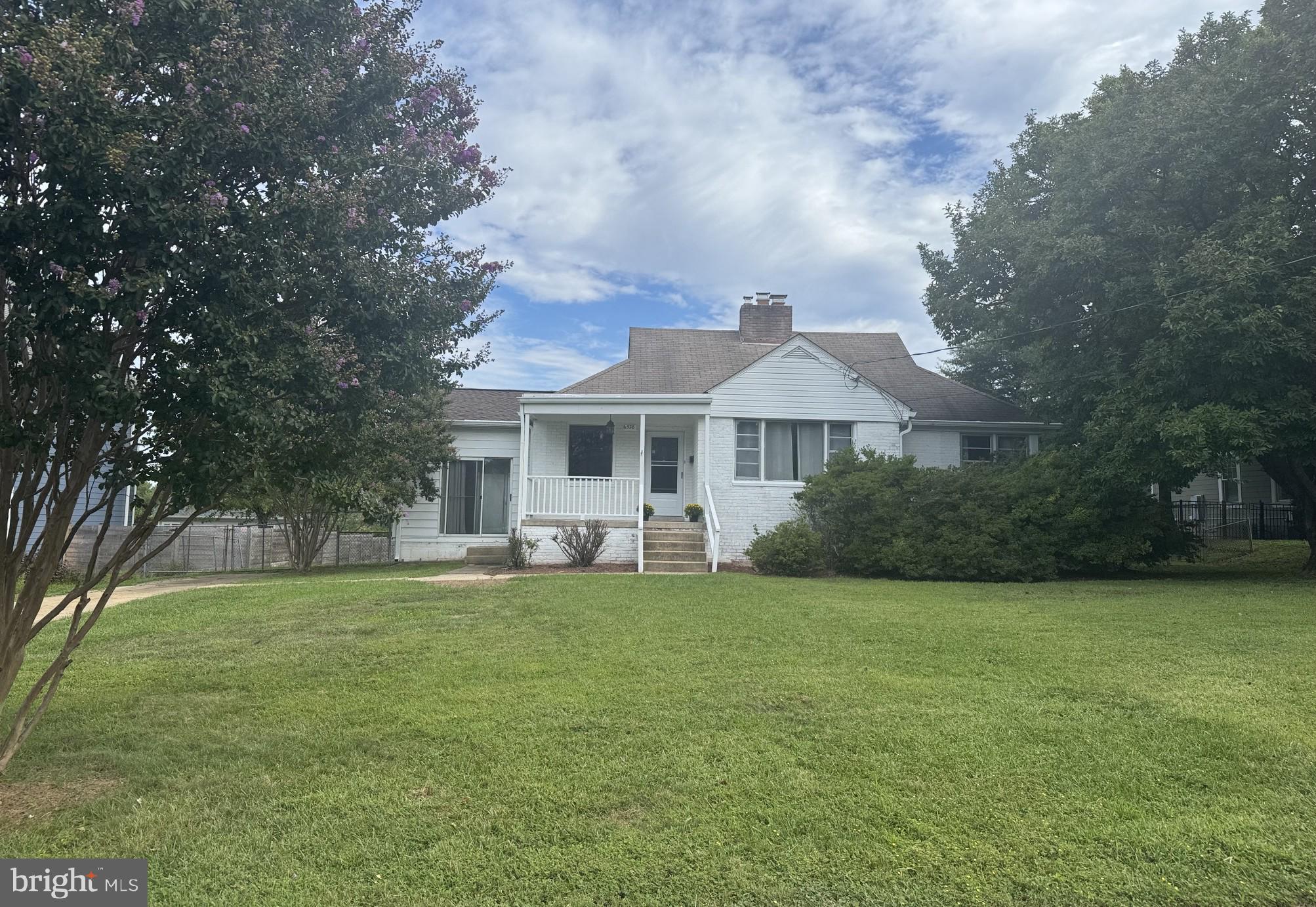 6528 CHESTERFIELD AVENUE