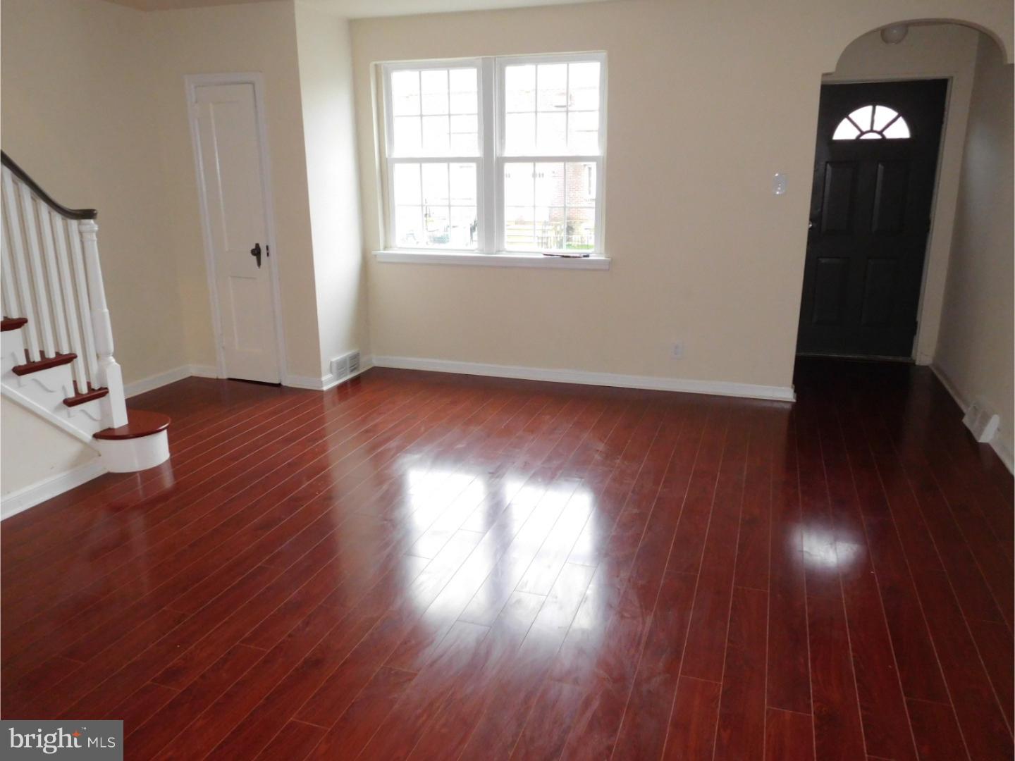 OXFORD CIRCLE - Residential