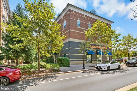 Photo of 302 King Farm Boulevard #30208, ROCKVILLE, MD 20850 (MLS # MDMC2209638)