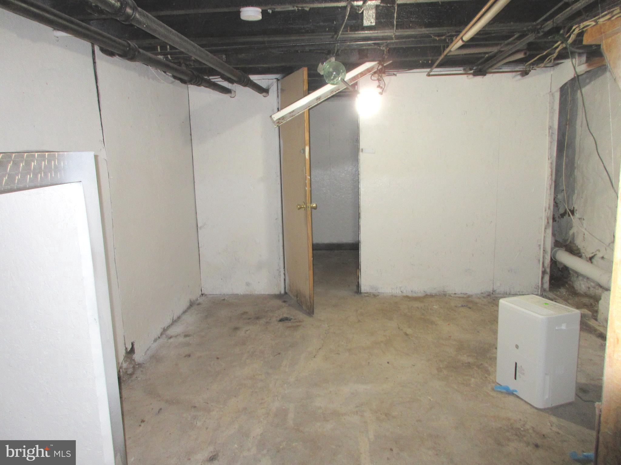 BRIDESBURG - Residential