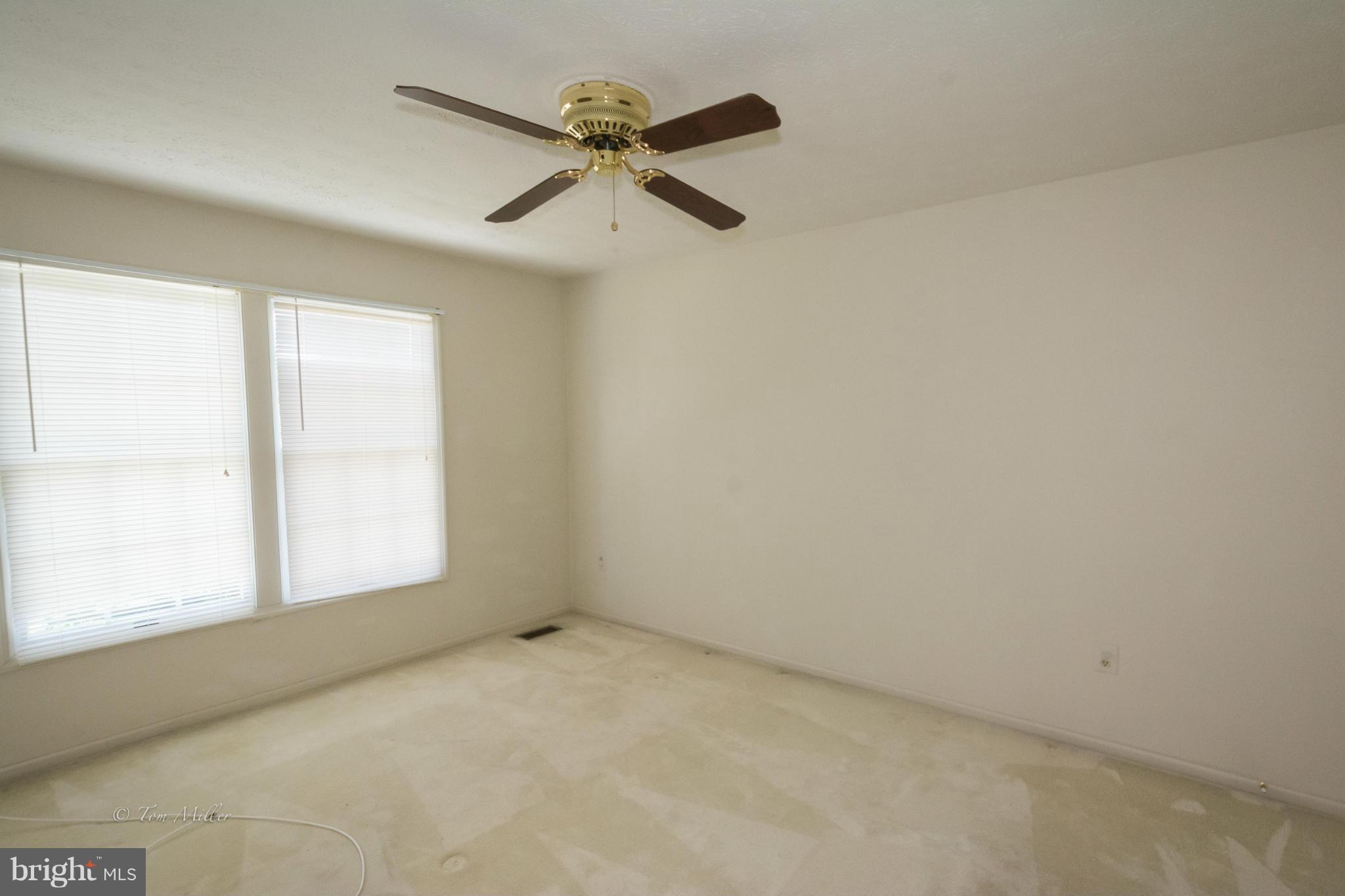 BROOKVIEW FARMS - Residential