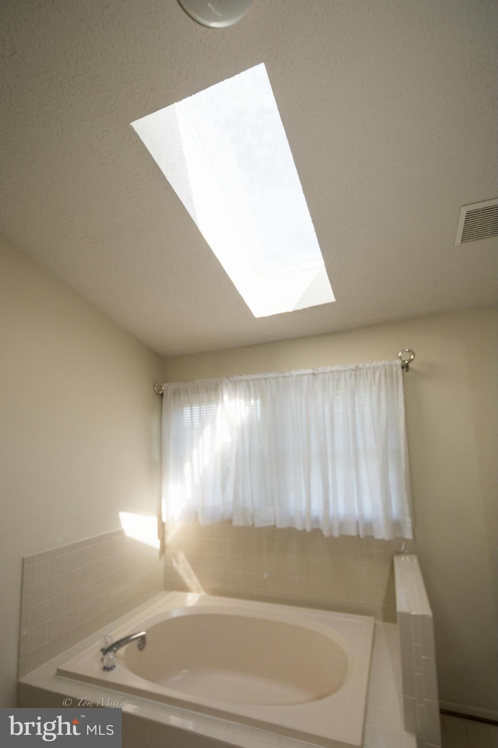 BROOKVIEW FARMS - Residential