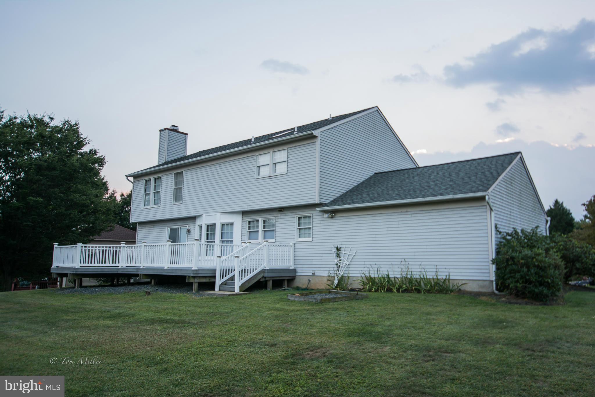 BROOKVIEW FARMS - Residential